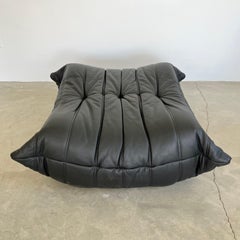 Black Leather Togo Ottoman by Ligne Roset, 1980s France
