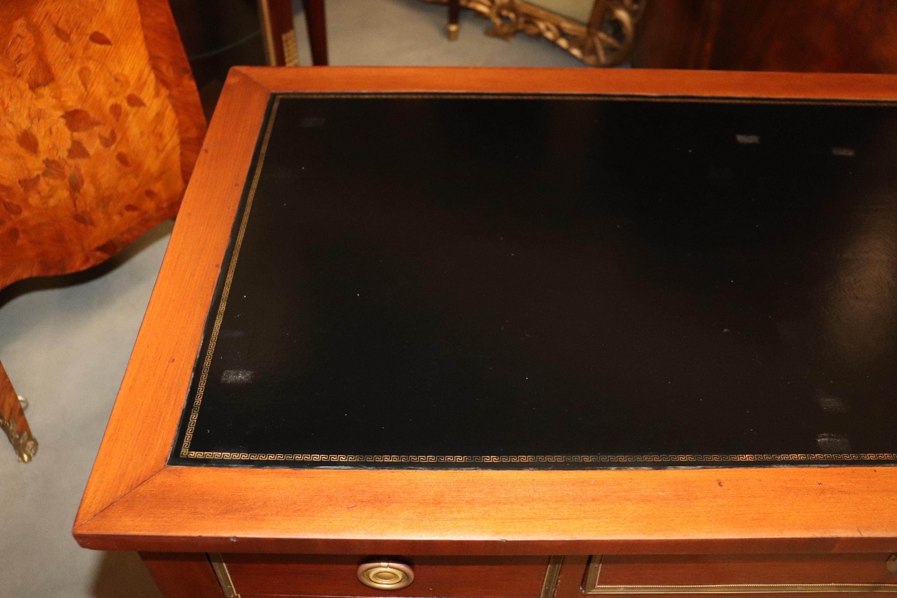 Black Leather Top French Directoire Style Writing Desk Bureau Plat, Circa 1960 For Sale 3