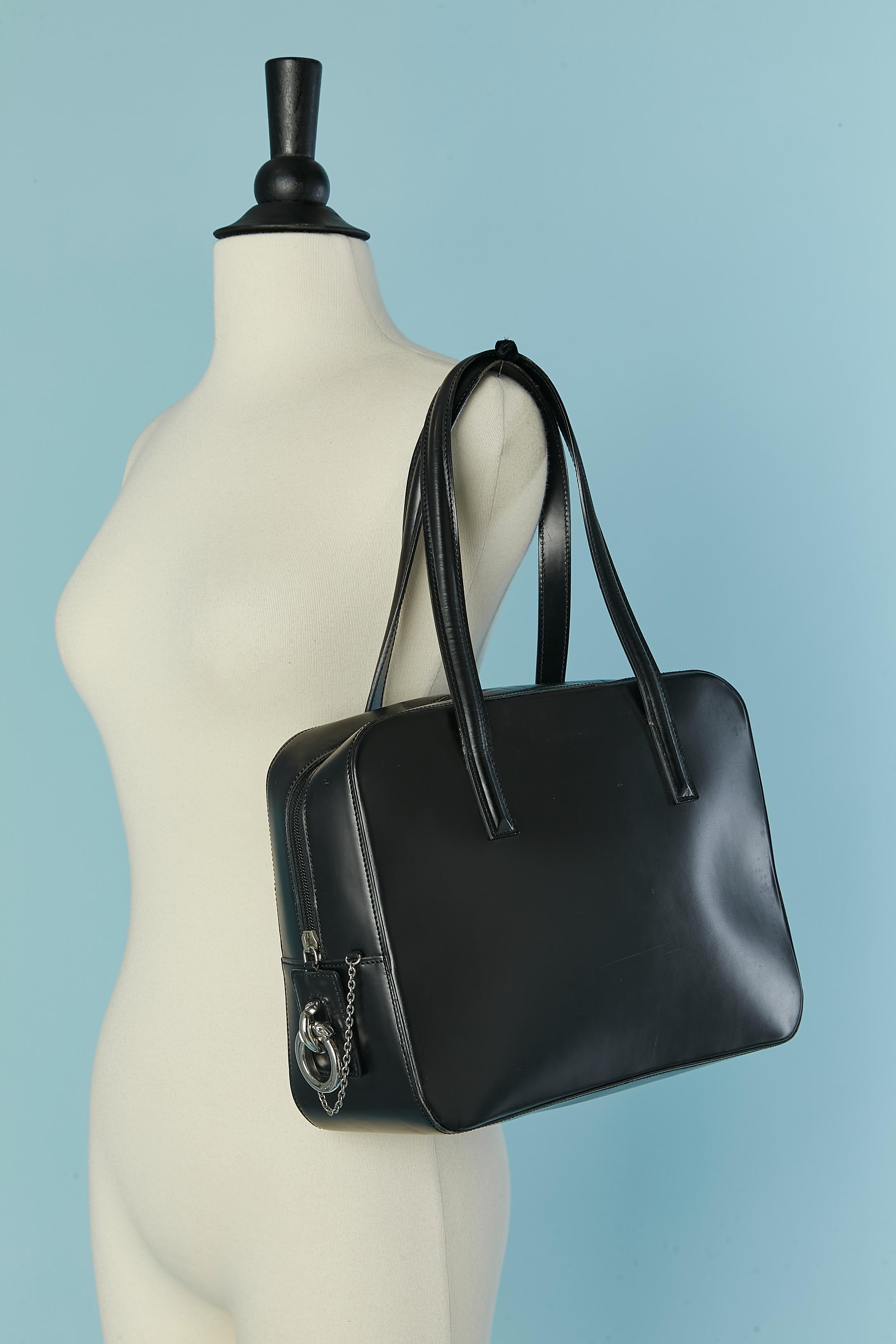 Black leather top handle bag with silver metal panther ring closure CARTIER 2
