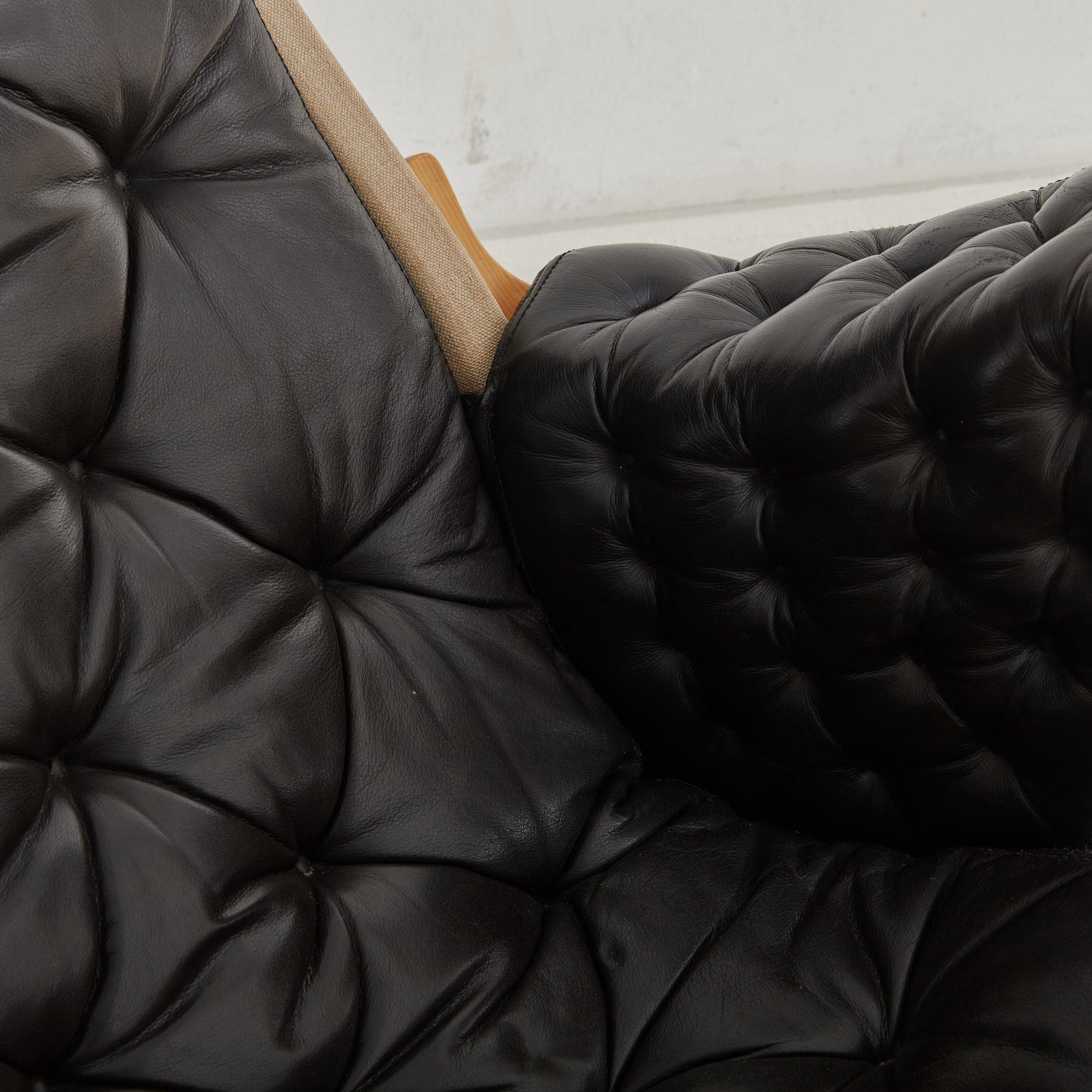 Black Leather Tufted 'Pernilla' Armchair by Bruno Mathsson for DUX, Sweden 1960s For Sale 5