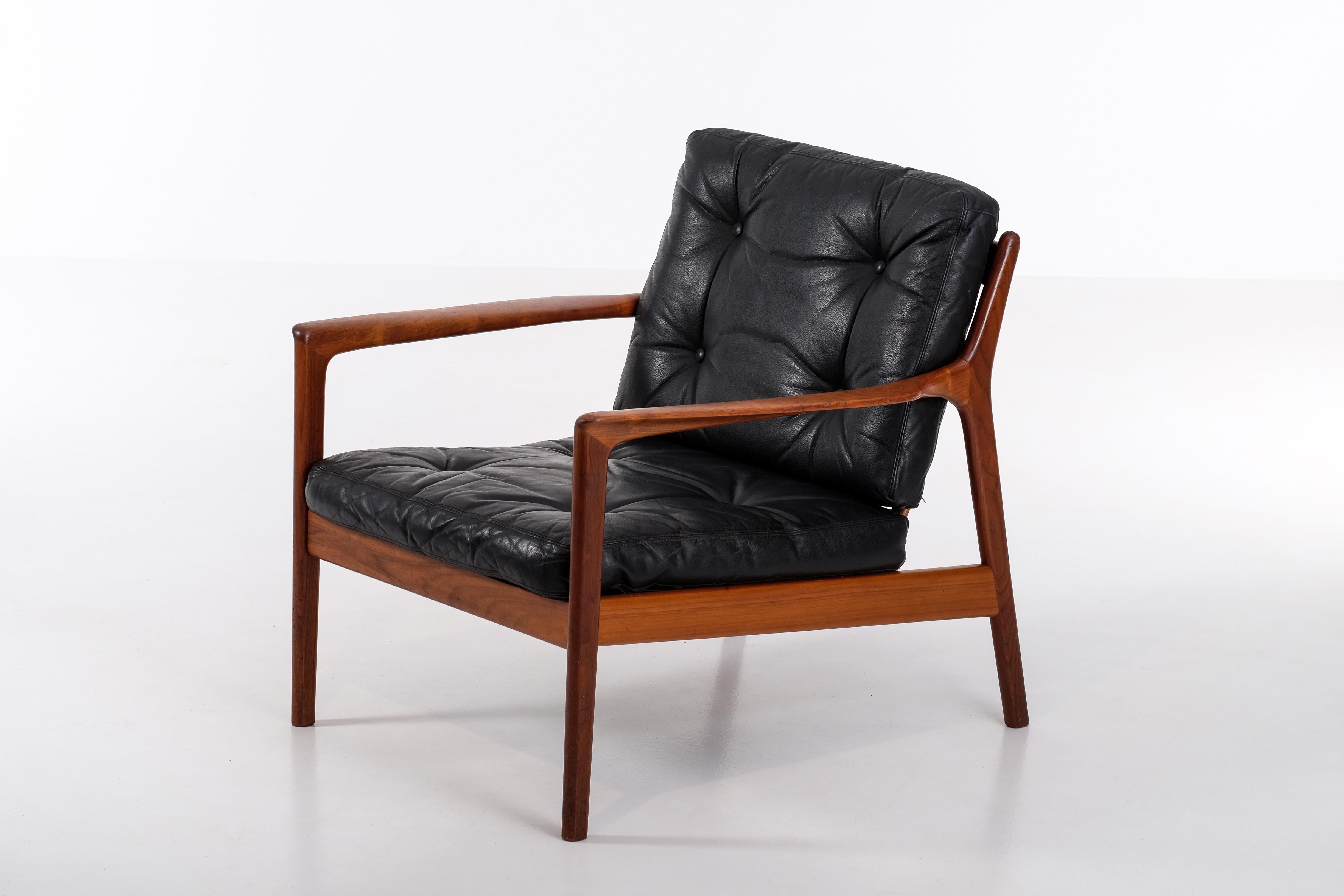 Swedish Black Leather USA-75 Armchair by Folke Olsson for DUX, 1960s For Sale