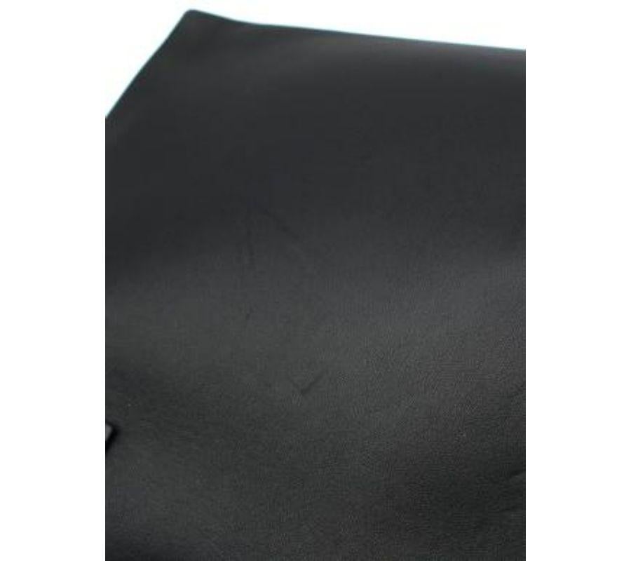 Women's Valentino Black Leather V-Logo Tote Bag For Sale