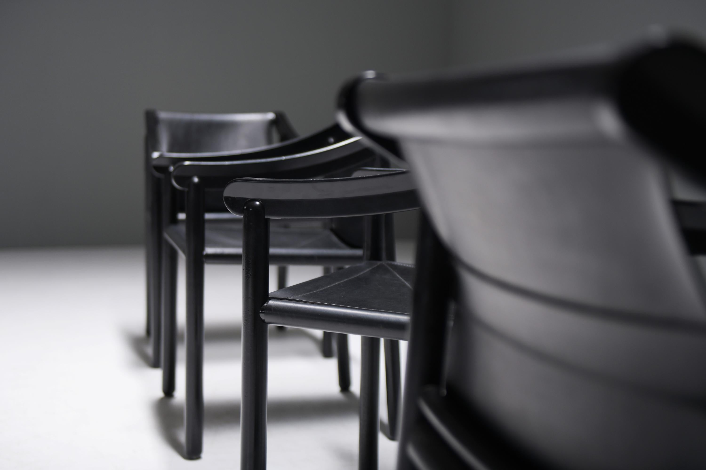 Schwarze Vintage 905 Esszimmerstühle aus Leder von Vico Magestretti für Cassina, Italien im Angebot 2