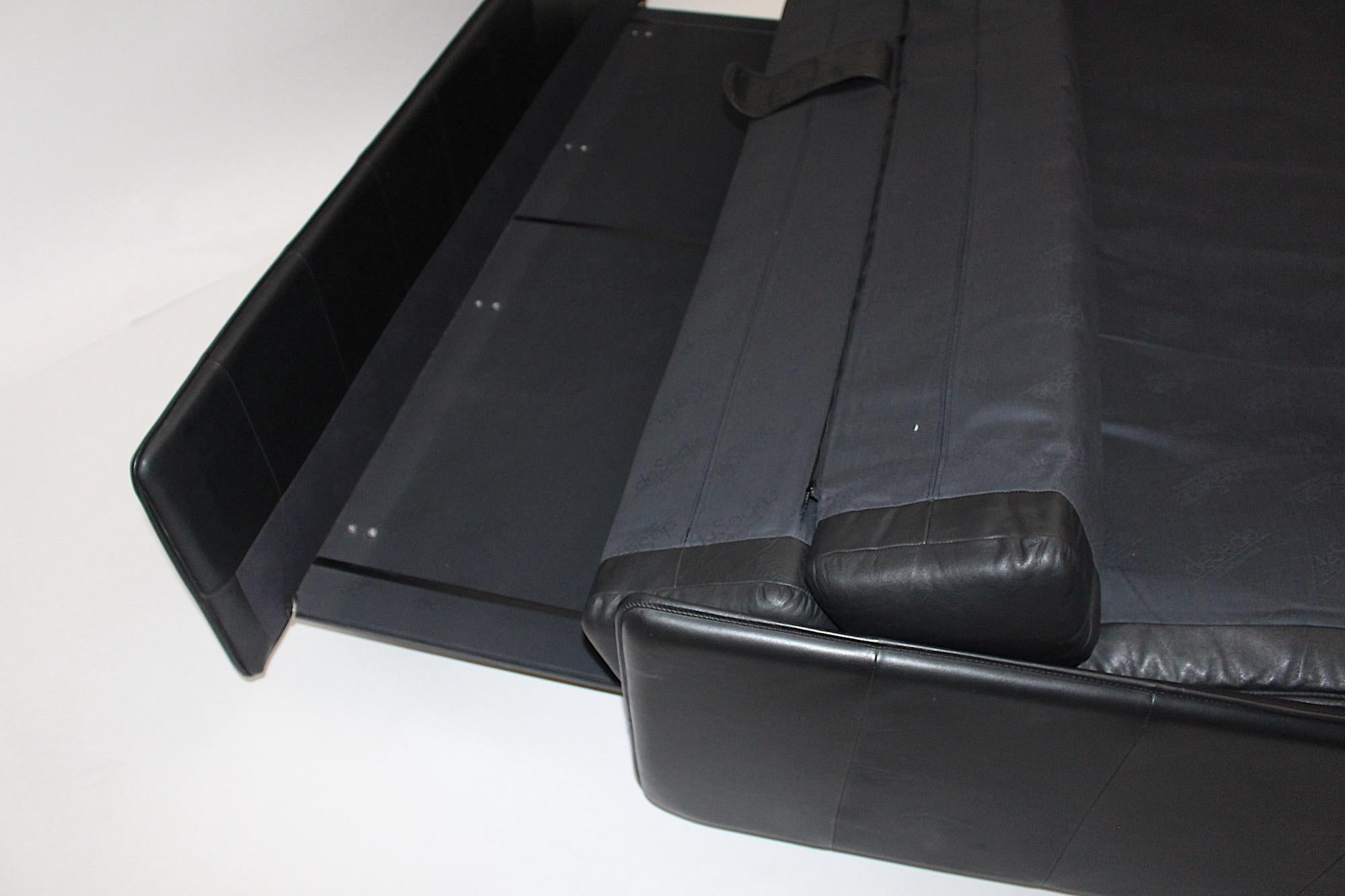 Cuir noir Vintage de Sede DS 69 Canapé-lit de jour Freestanding Sofa 1970 Suisse en vente 4