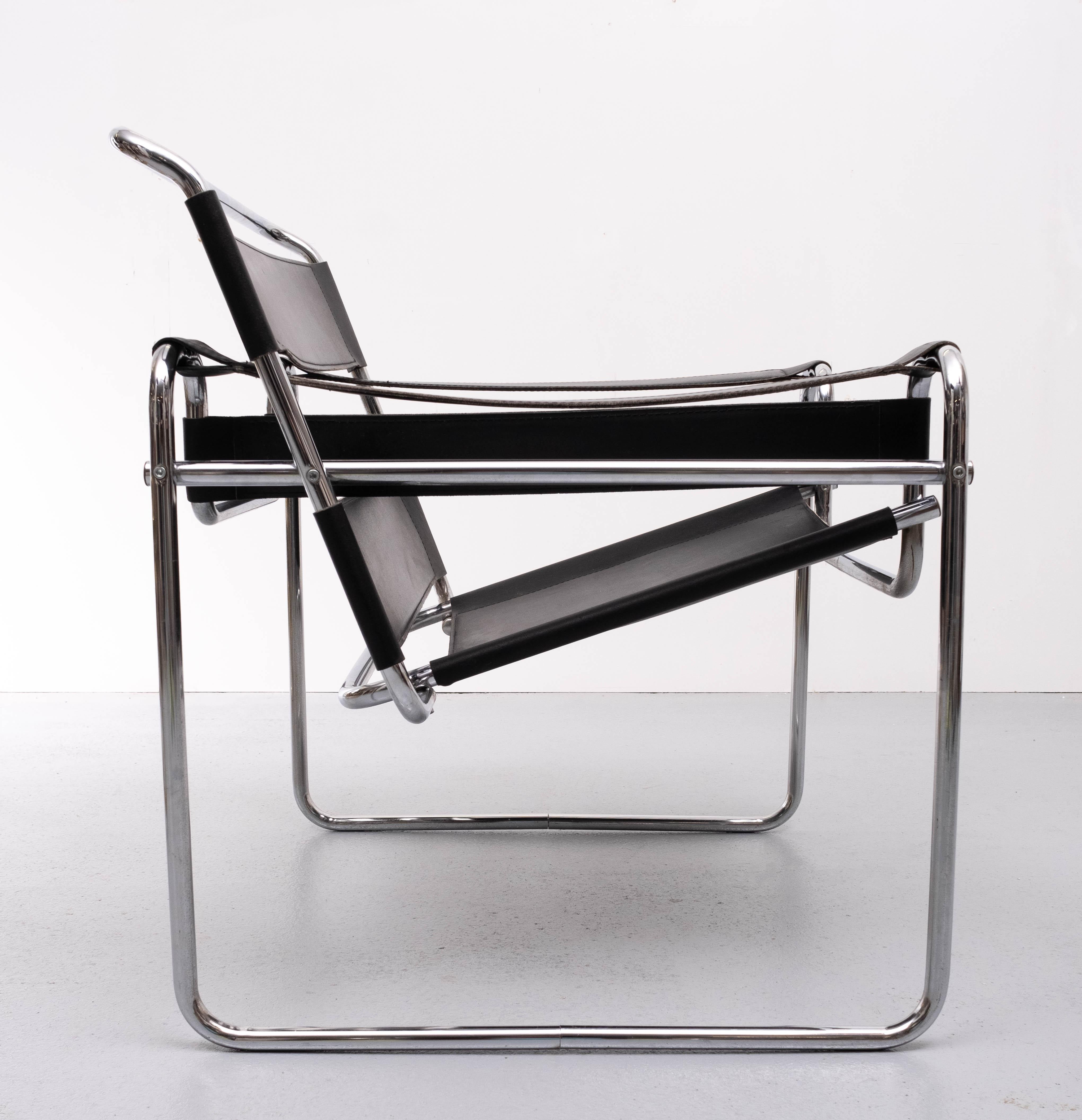 Bauhaus Black Leather Wassily Chair 