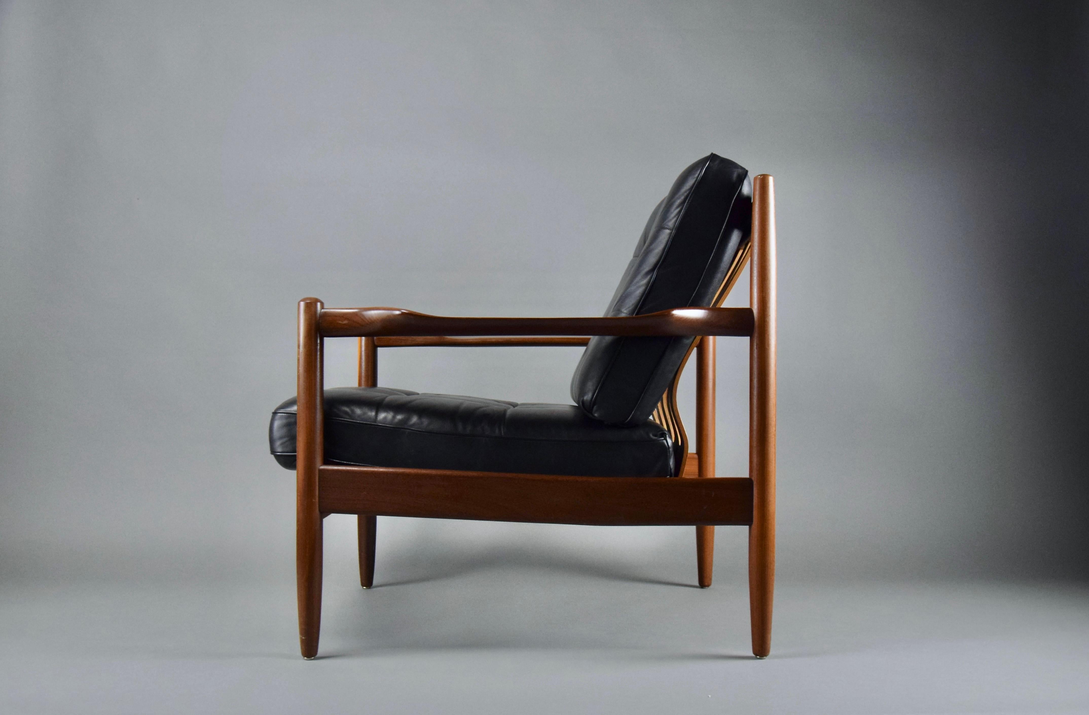 Danish Black Leather Wooden Frame Mid Century Lounge Chair For Sale