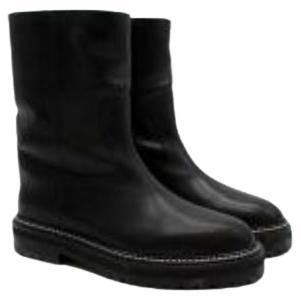 Black Leather Yari Flat Boots For Sale