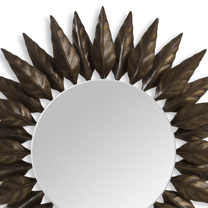 Mirror black leaves made with 32 hand beaten
copper leaves. With the shape of a circular crown.
Inspired by the Romans use of Laurel to annouce rank
or status. Wall mounted French cleat system for hanging.
Also available with bevel edged mirror