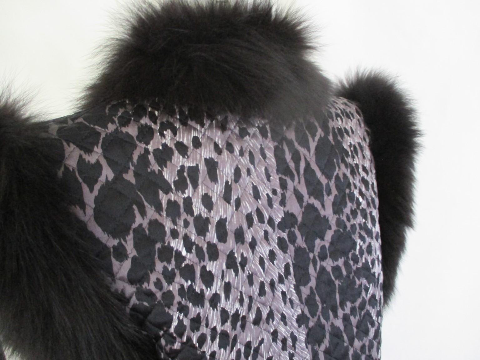 Black Leopard Print Vest with Black Fox fur In Excellent Condition For Sale In Amsterdam, NL