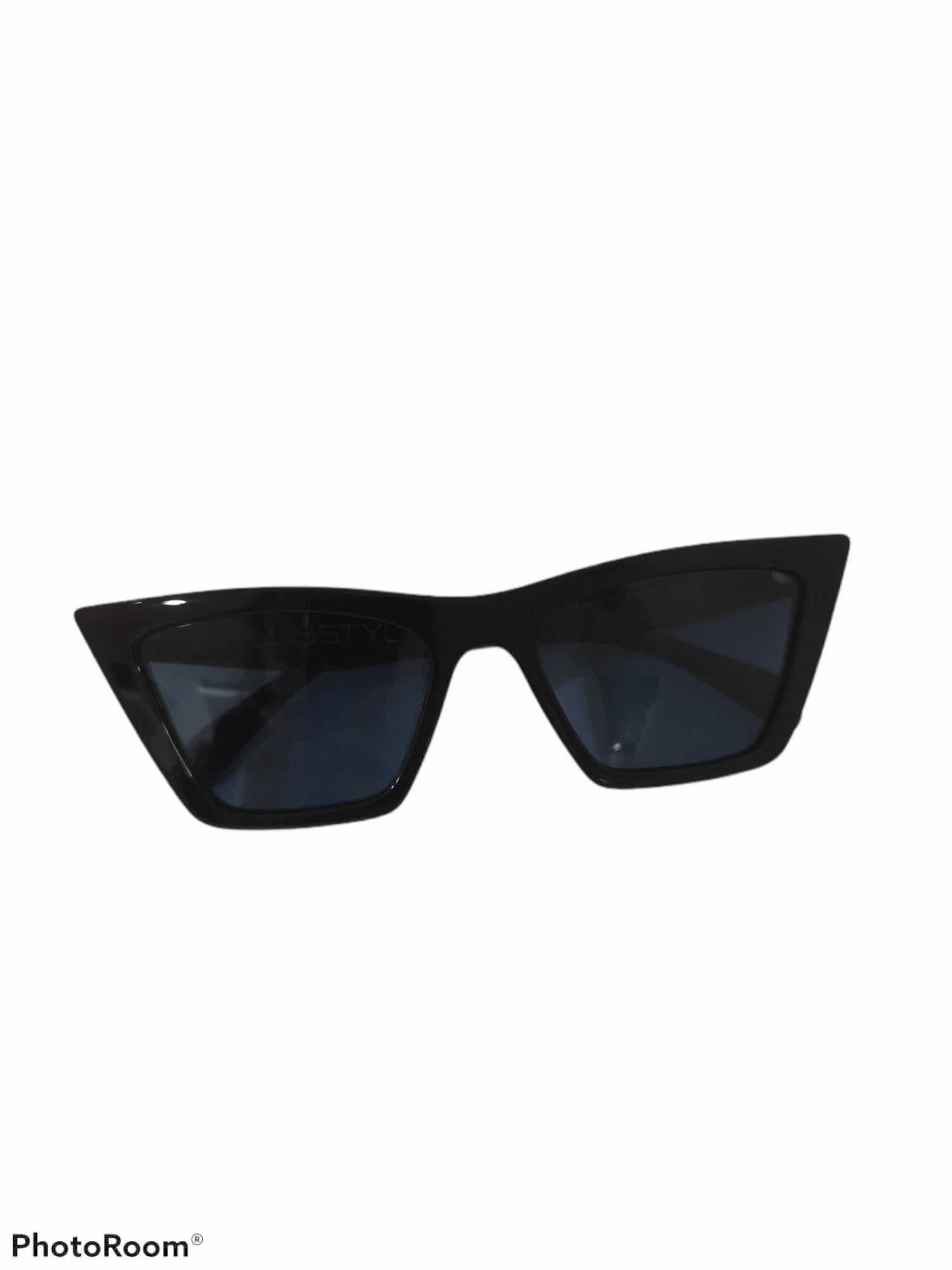 Black light blue lens sunglasses NWOT 1