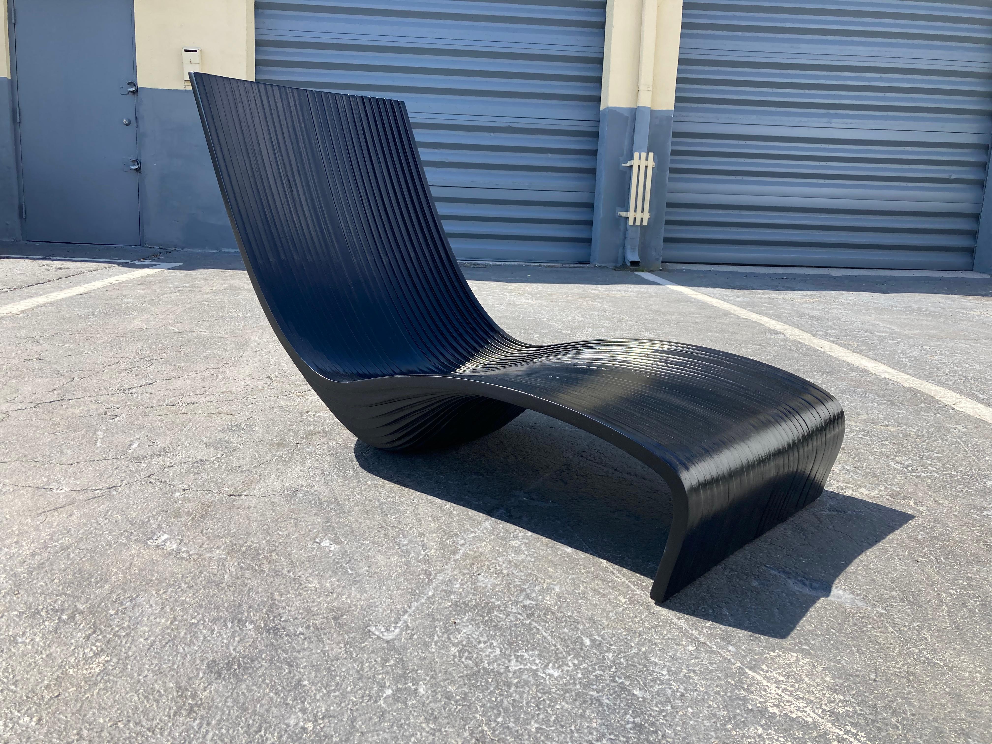 Schwarzer Lolo-Stuhl von Piegatto (21. Jahrhundert und zeitgenössisch) im Angebot