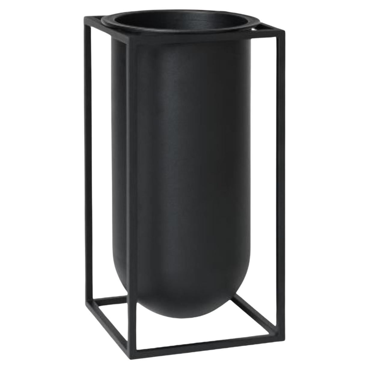 Schwarze Lolo Kubus-Vase von Lassen