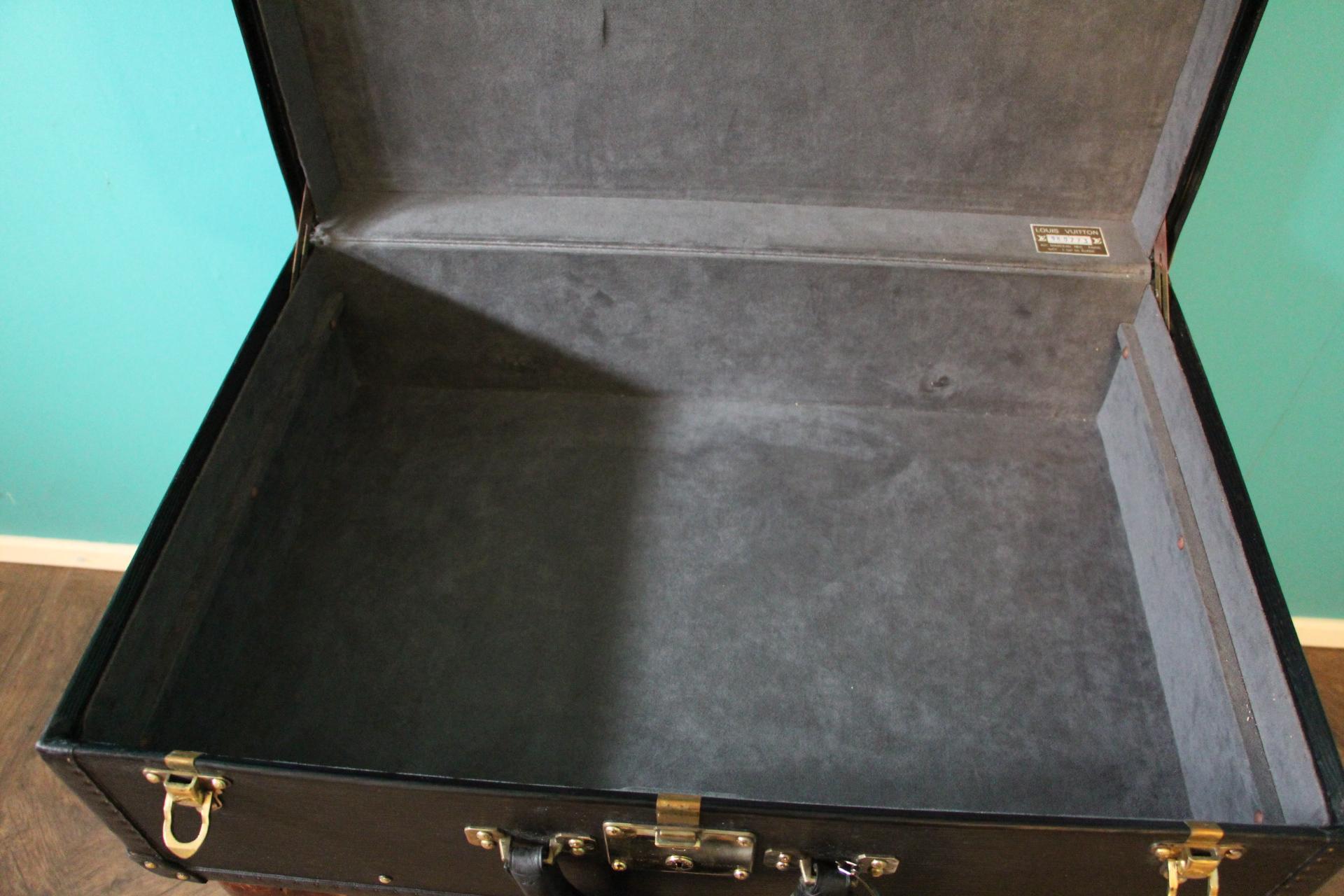 Black Louis Vuitton Alzer 65 Suitcase Louis Vuitton Suitcase Louis Vuitton Trunk 7