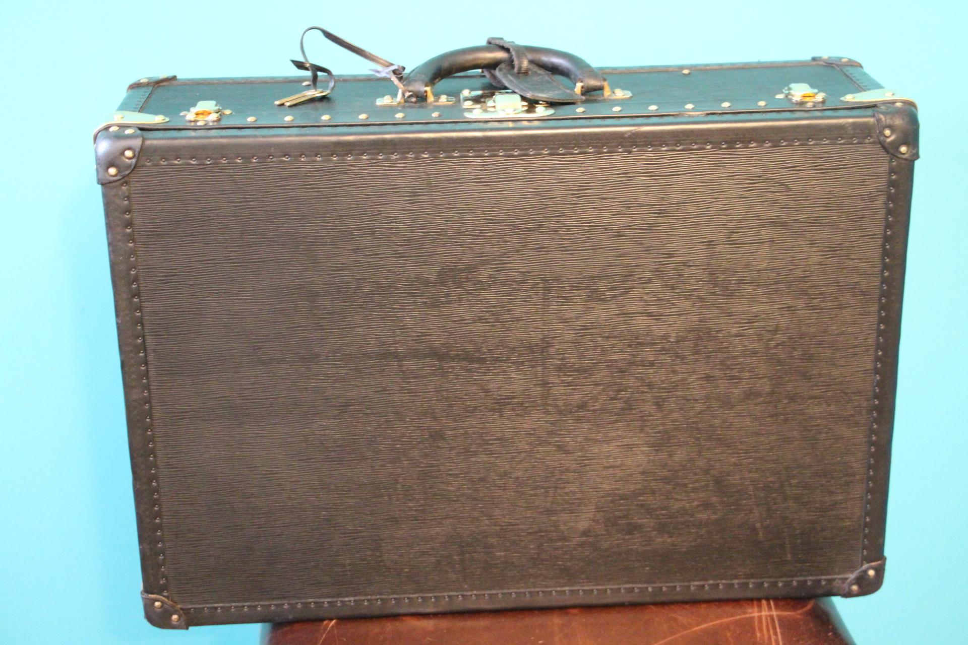 Black Louis Vuitton Alzer 65 Suitcase Louis Vuitton Suitcase Louis Vuitton Trunk 2