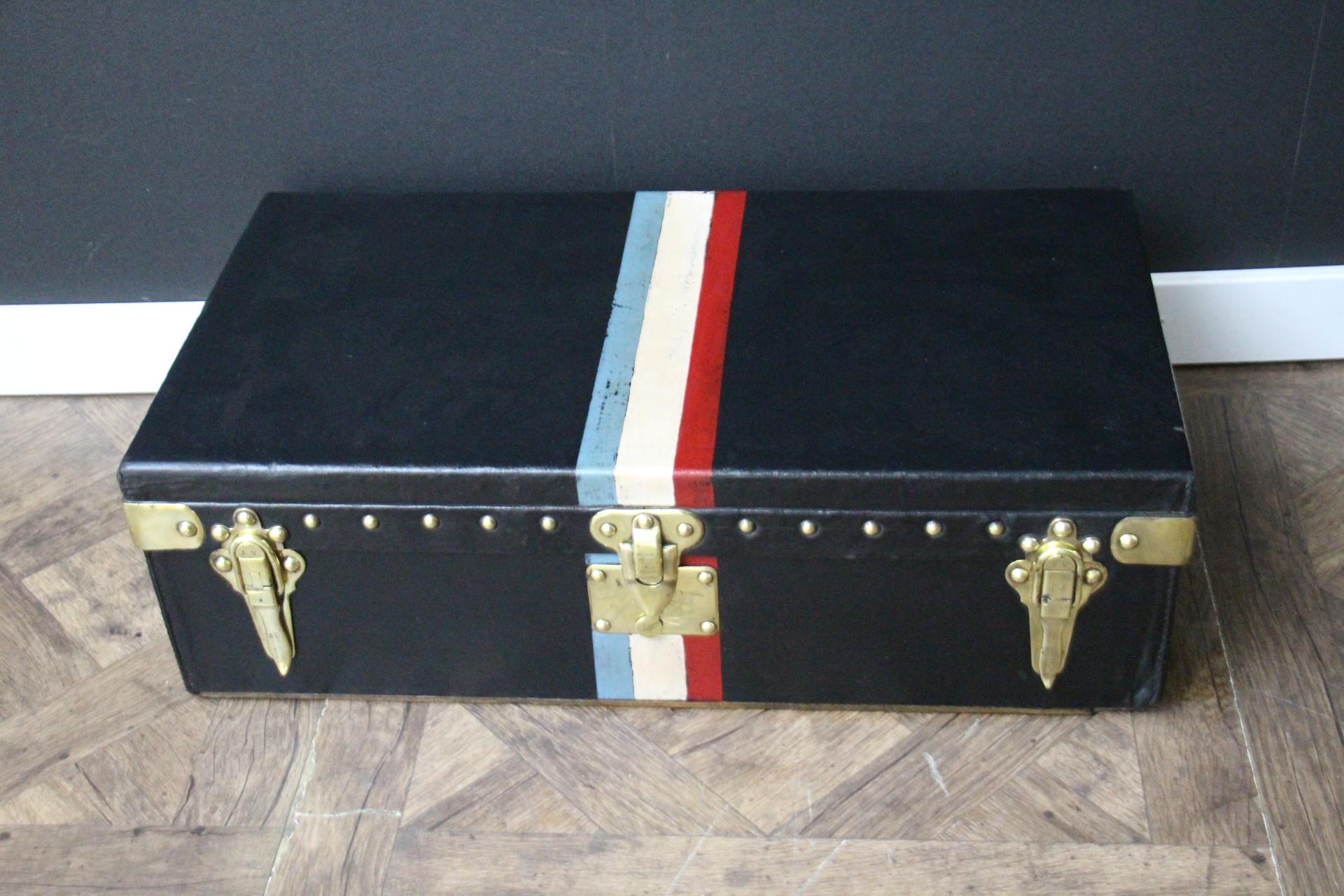 Black Louis Vuitton Motoring Trunk, 70 cm Vuitton Trunk, Vuitton Steamer Trunk 12