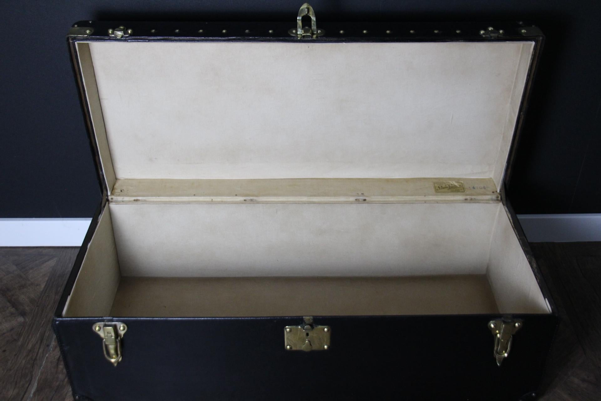 Black Louis Vuitton Motoring Trunk, 93 cm Vuitton Trunk, Vuitton Steamer Trunk 11