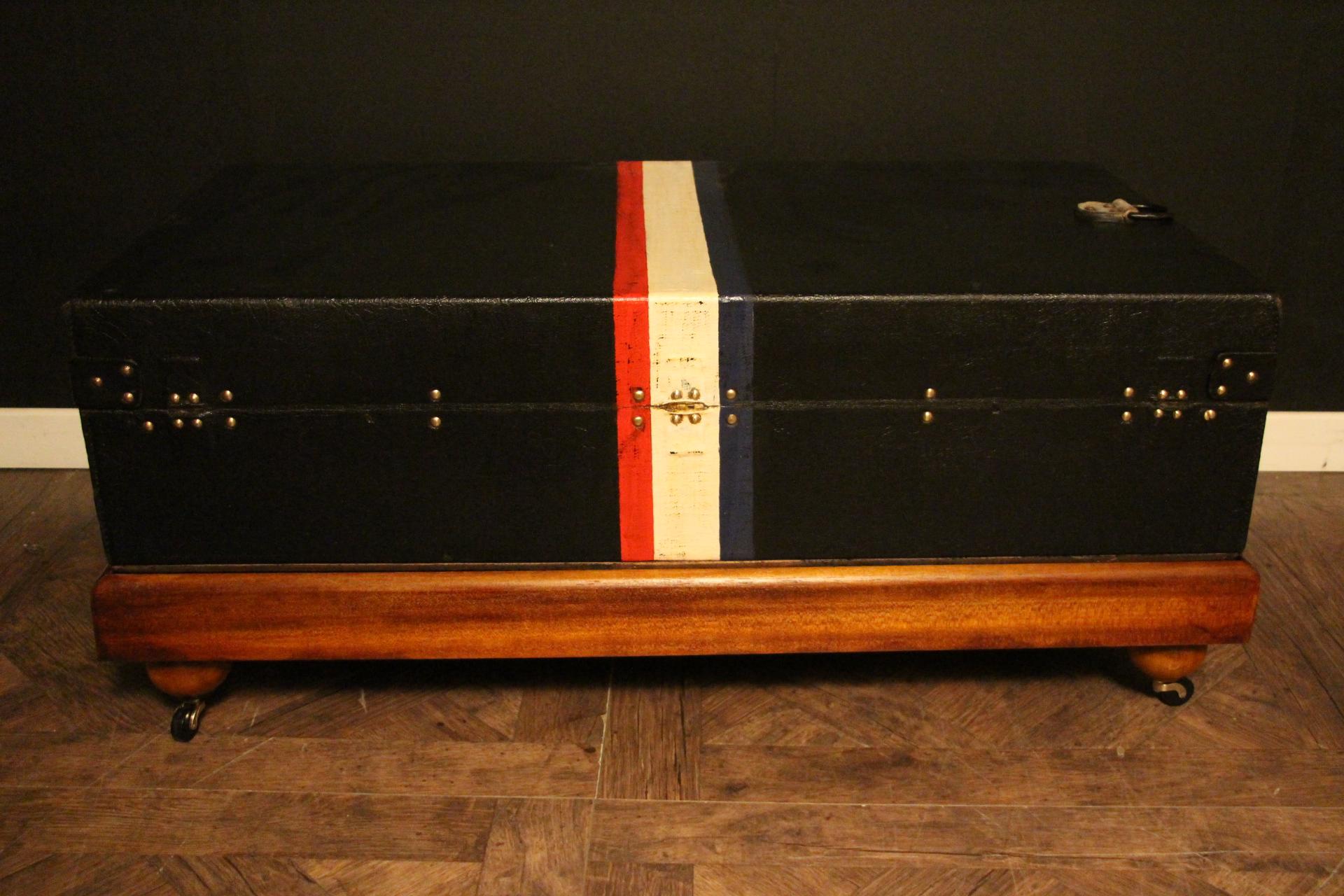 Black Louis Vuitton Motoring Trunk, Louis Vuitton Trunk, Vuitton Steamer Trunk 4