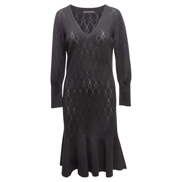 louis vuitton long sleeve dress LOUIS VUITTON Ruffle Trim Long-sleeved Technical Jersey Dress Black. Size 36