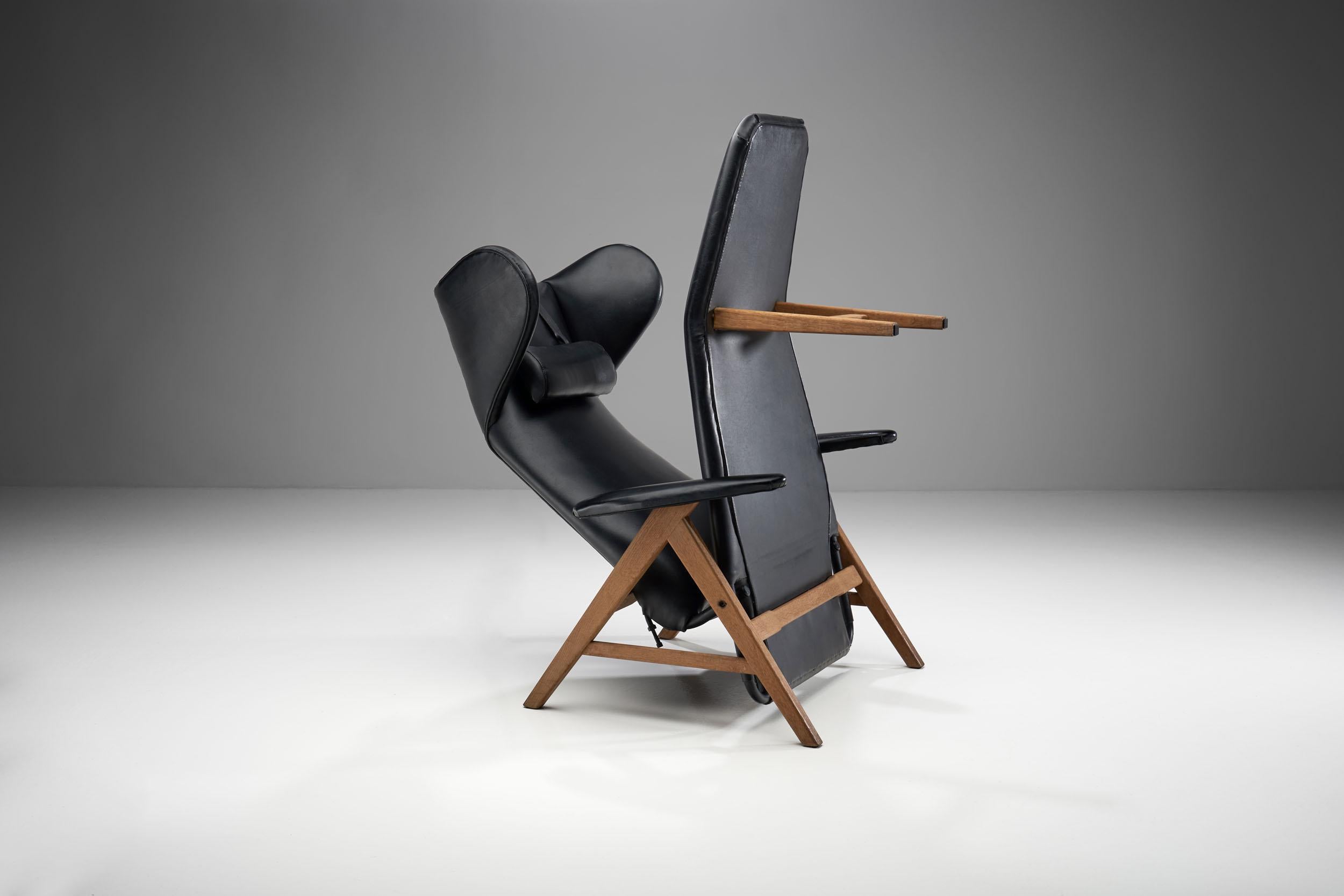 Black Lounge Chair by H.W. Klein (Attr.), Denmark, 1960s For Sale 1