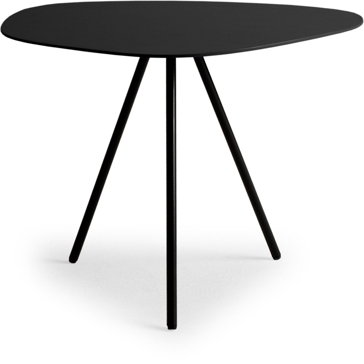 Black low indoorpebble end table by Kenneth Cobonpue.
Materials: Sapele, steel. 
Also available in other colors and for outdoors.
Dimensions: 36 cm x 47 cm x H 35 cm 

Pebble playfully echoes shapes found in nature like stepping-stones in a