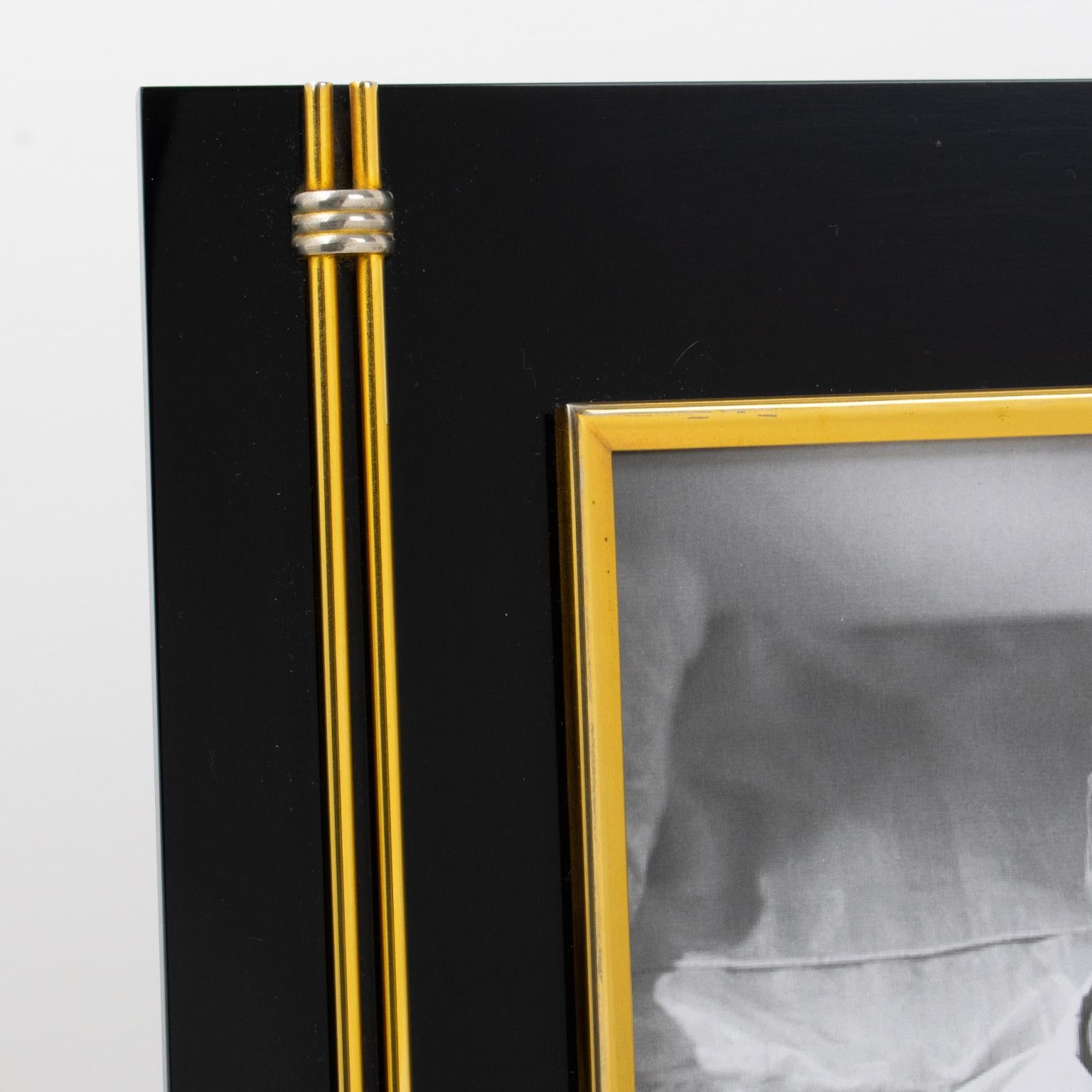 Black Lucite and Brass Decor Picture Frame, Italy 1970s In Good Condition For Sale In Atlanta, GA