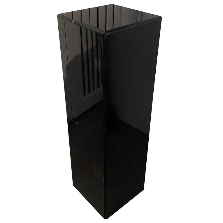 Black Luicte Pedestal For Sale
