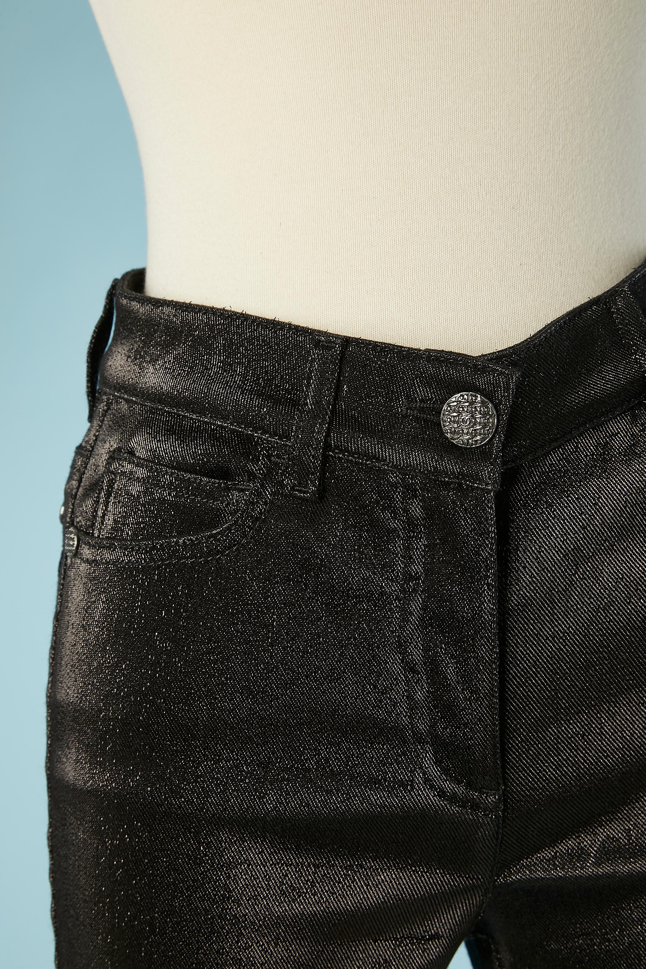 Black lurex jean. Branded buttons and studs. 
SIZE 34 ( Fr) 4 (Us)