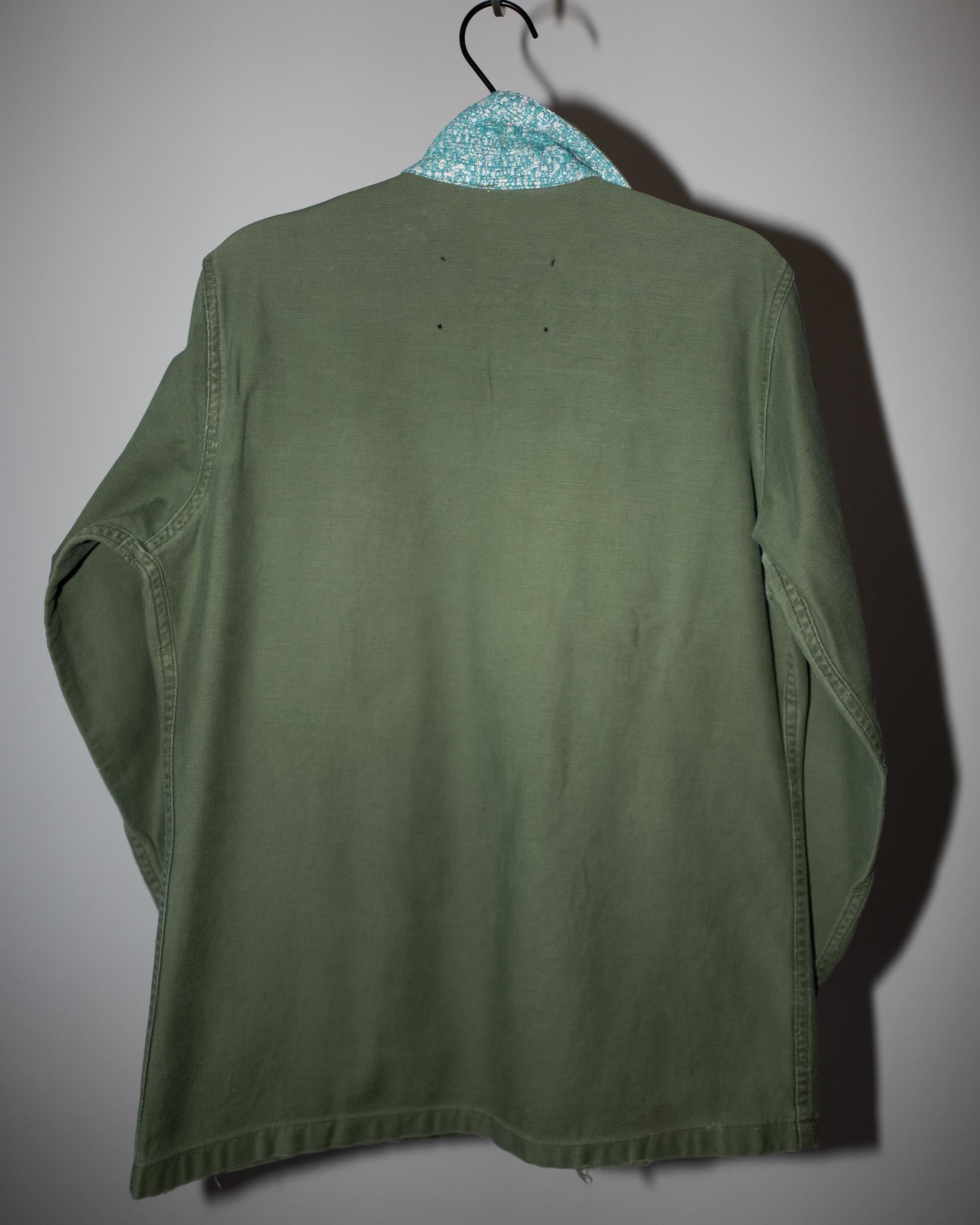 Black Lurex Tweed Pastel Green Collar Vintage GreenMilitary Jacket Gold Buttons In New Condition In Los Angeles, CA