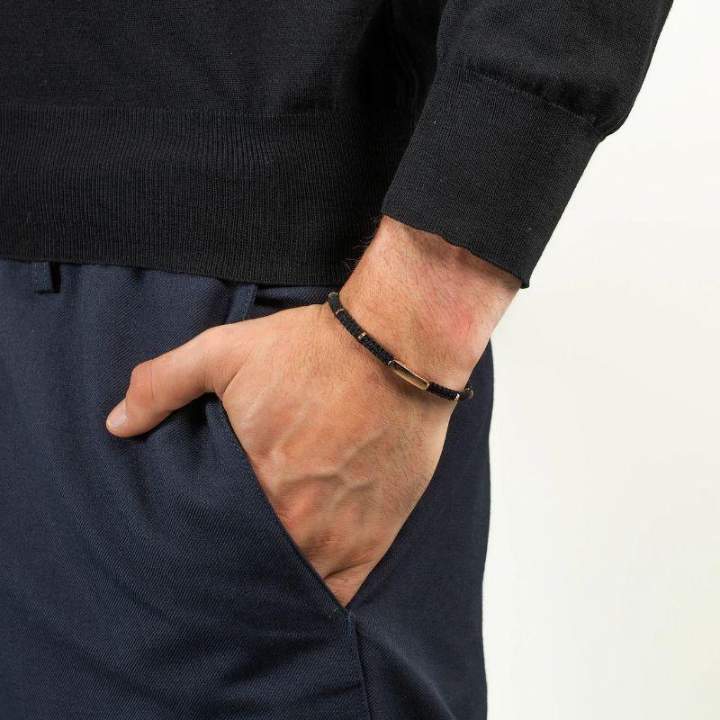 Bracciale Macramè nero con pipistrello in oro rosa, taglia M In condizioni Nuovo in vendita a Fulham business exchange, London