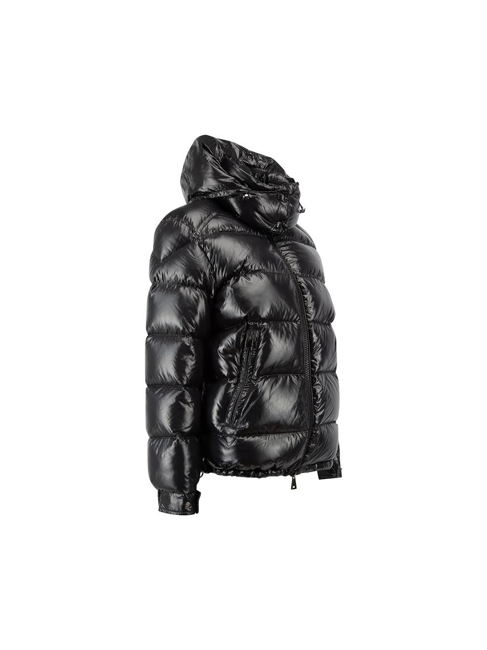CONDITION is Very good. Hardly any visible wear to coat is evident on this used Moncler designer resale item



Details


Black

Synthetic

Quilted puffer jacket

Front double zip closure

Snap buttoned cuffs

Snap buttons detachable hood with