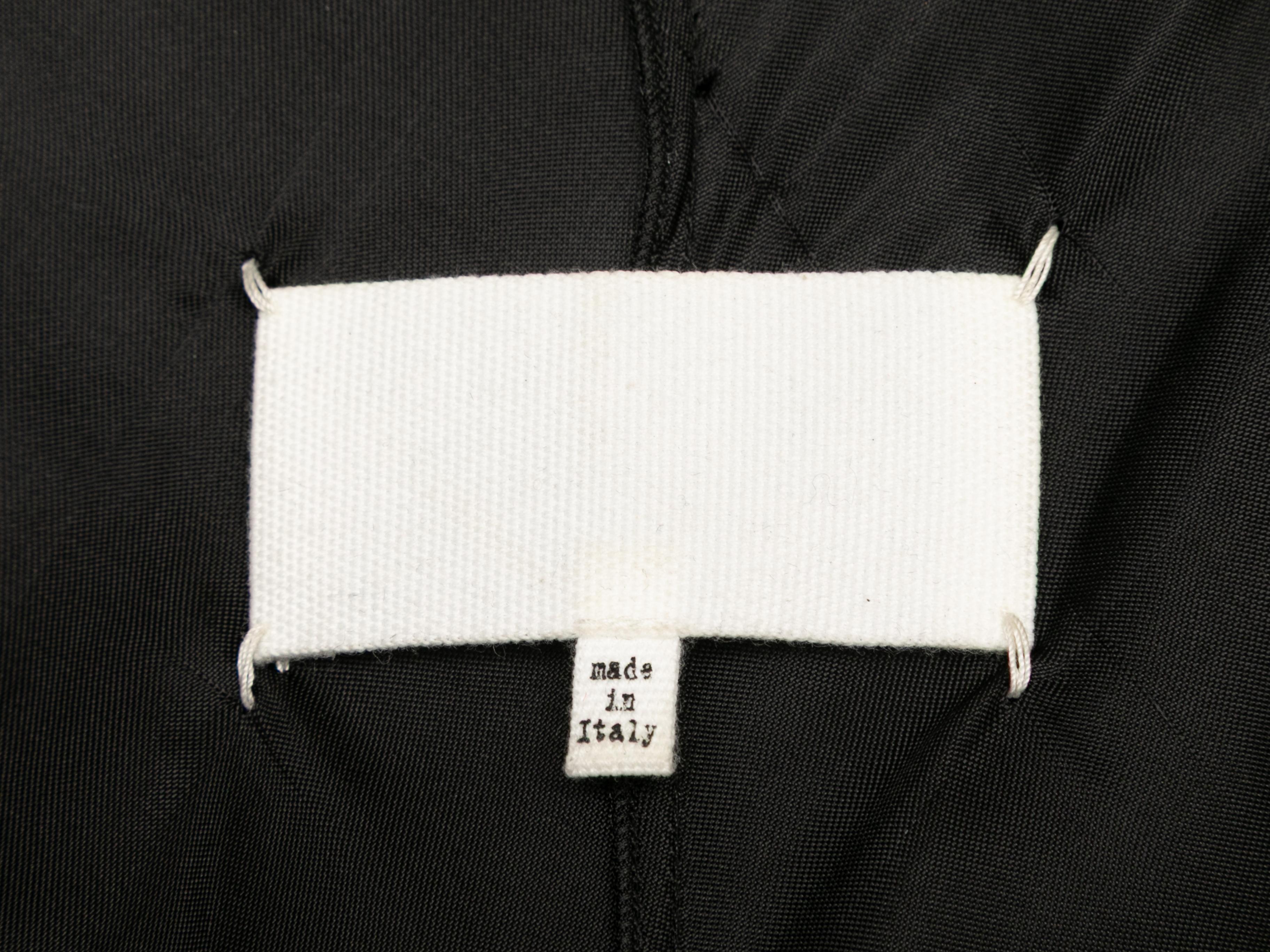 Maison Maison Margiela nera in misto lana vergine con tuta a balestra taglia EU 42 In condizioni buone in vendita a New York, NY