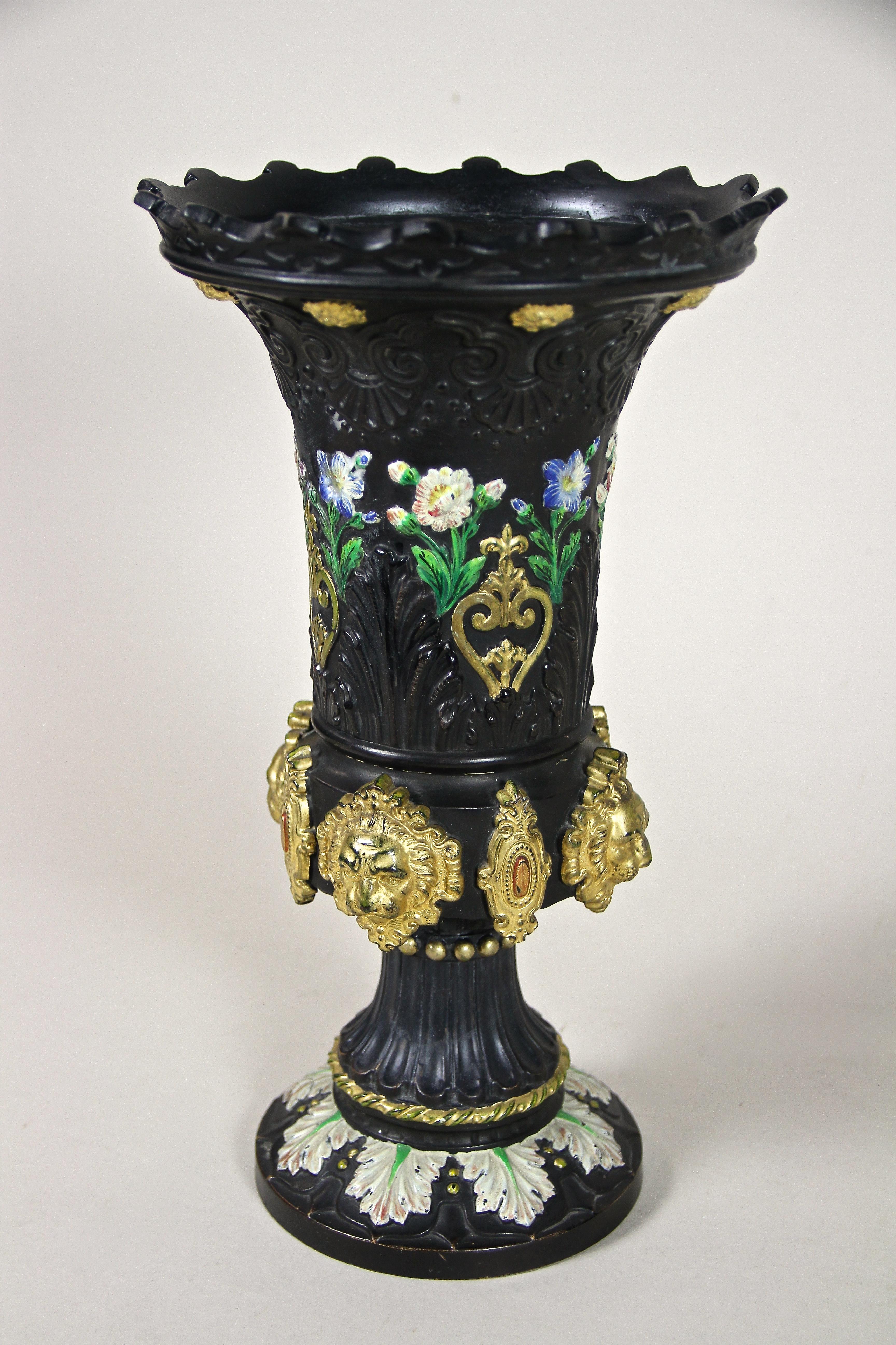 Black Majolica Vase With Gilt Lion Heads by WS & S, Bohemia, circa 1875 1