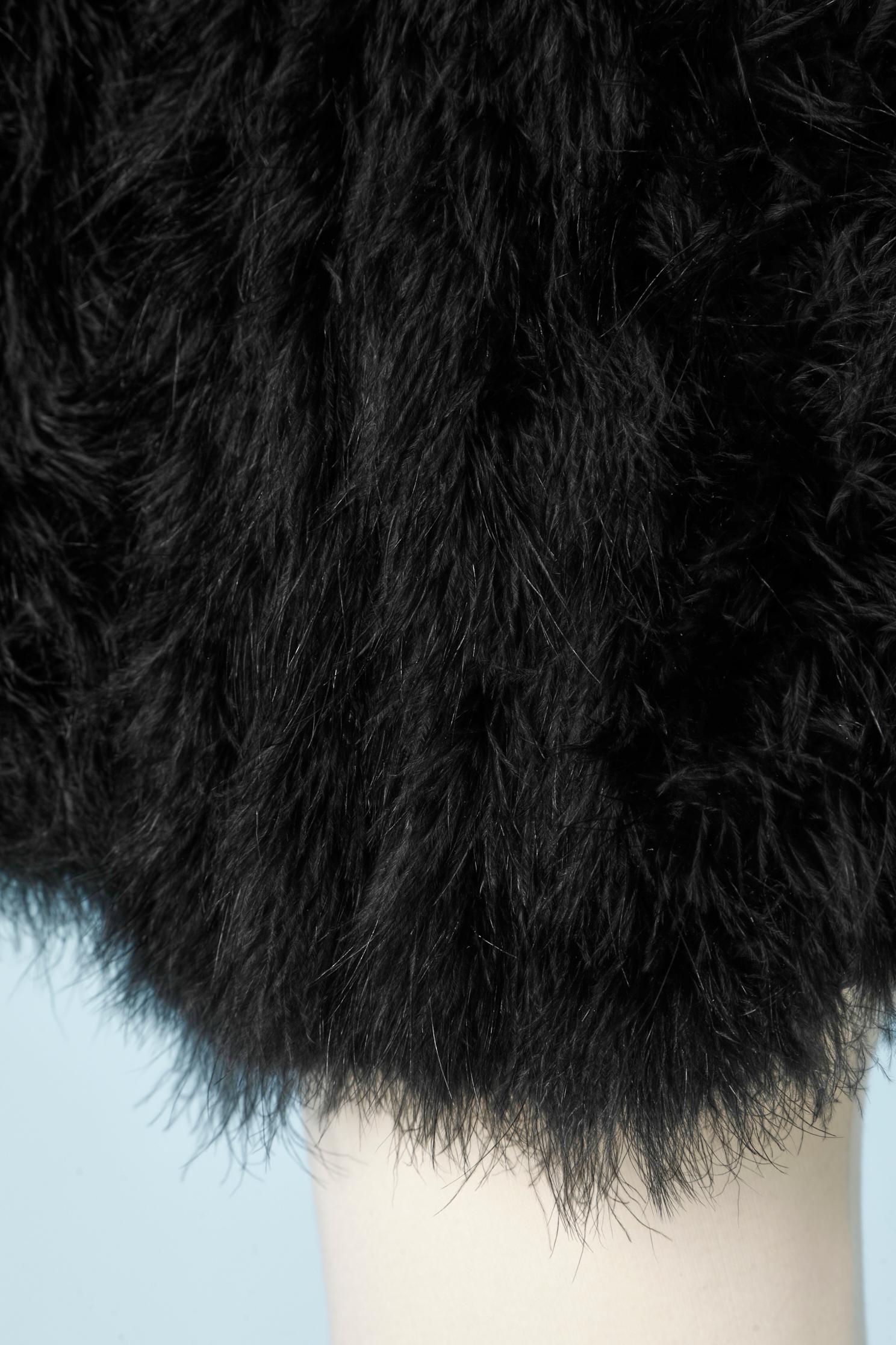 Veste Marabout noire bordée de plumes Jin Diao Fur  Excellent état - En vente à Saint-Ouen-Sur-Seine, FR