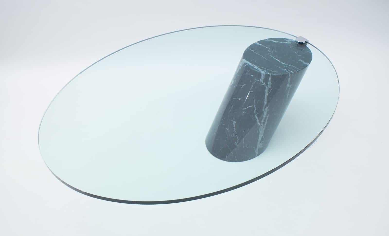 Black Marble and Glass Coffee Table Model K1000 by Team Form for Ronald Schmitt In Good Condition In Nürnberg, Bayern