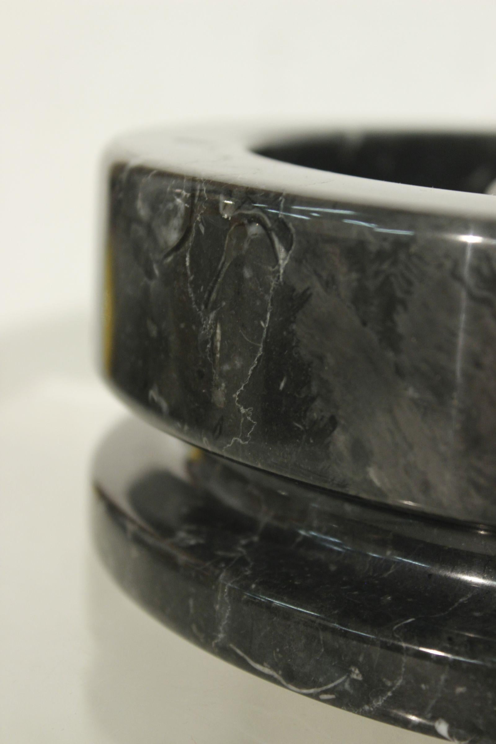 Black marble Ashtray by Angelo Mangiarotti & Knoll International, 1967 In Good Condition For Sale In STRASBOURG, FR