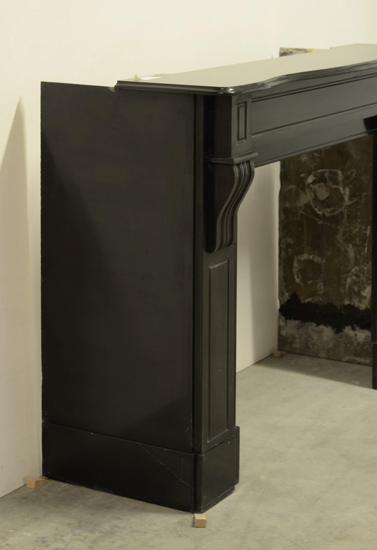Black Marble Fireplace Mantel For Sale at 1stdibs