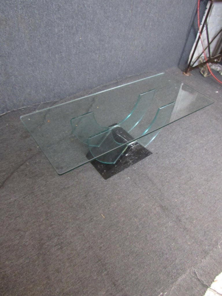 Black Marble and Glass Italian Coffee Table For Sale at 1stDibs