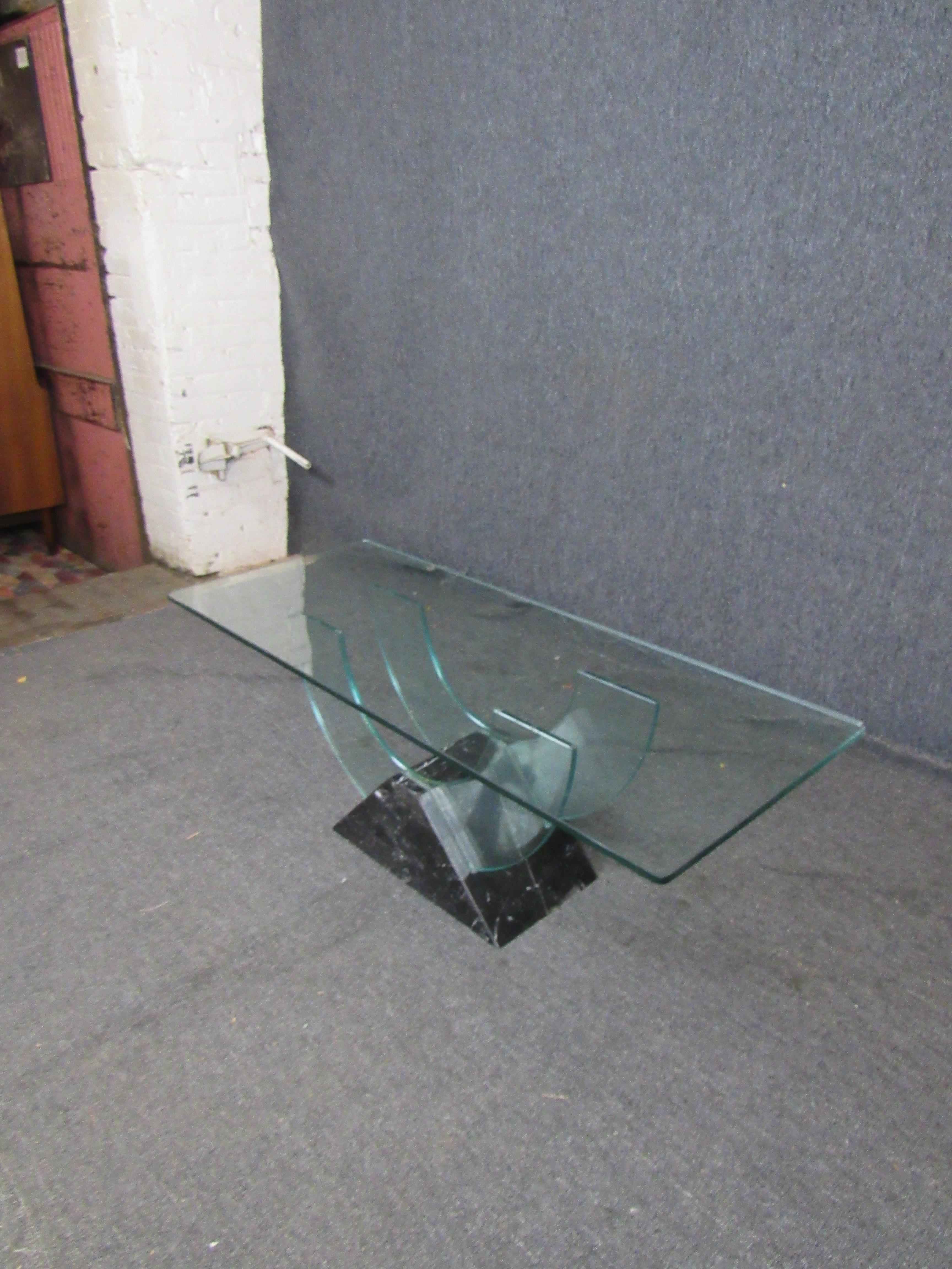 Black Marble & Glass Italian Coffee Table In Good Condition In Brooklyn, NY