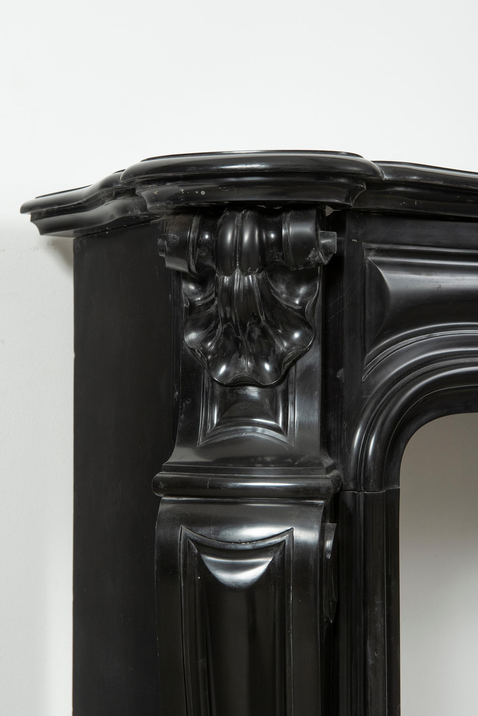 Black Marble Louis XV Fireplace Mantel, 19th Century For Sale 6