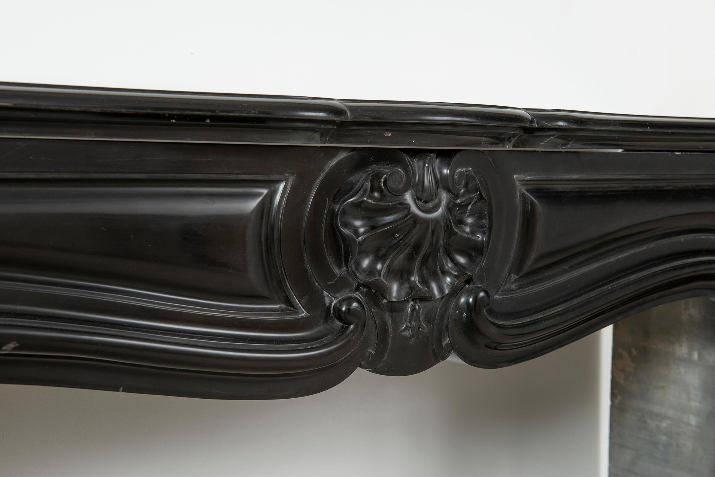 Black Marble Louis XV Fireplace Mantel, 19th Century For Sale 7