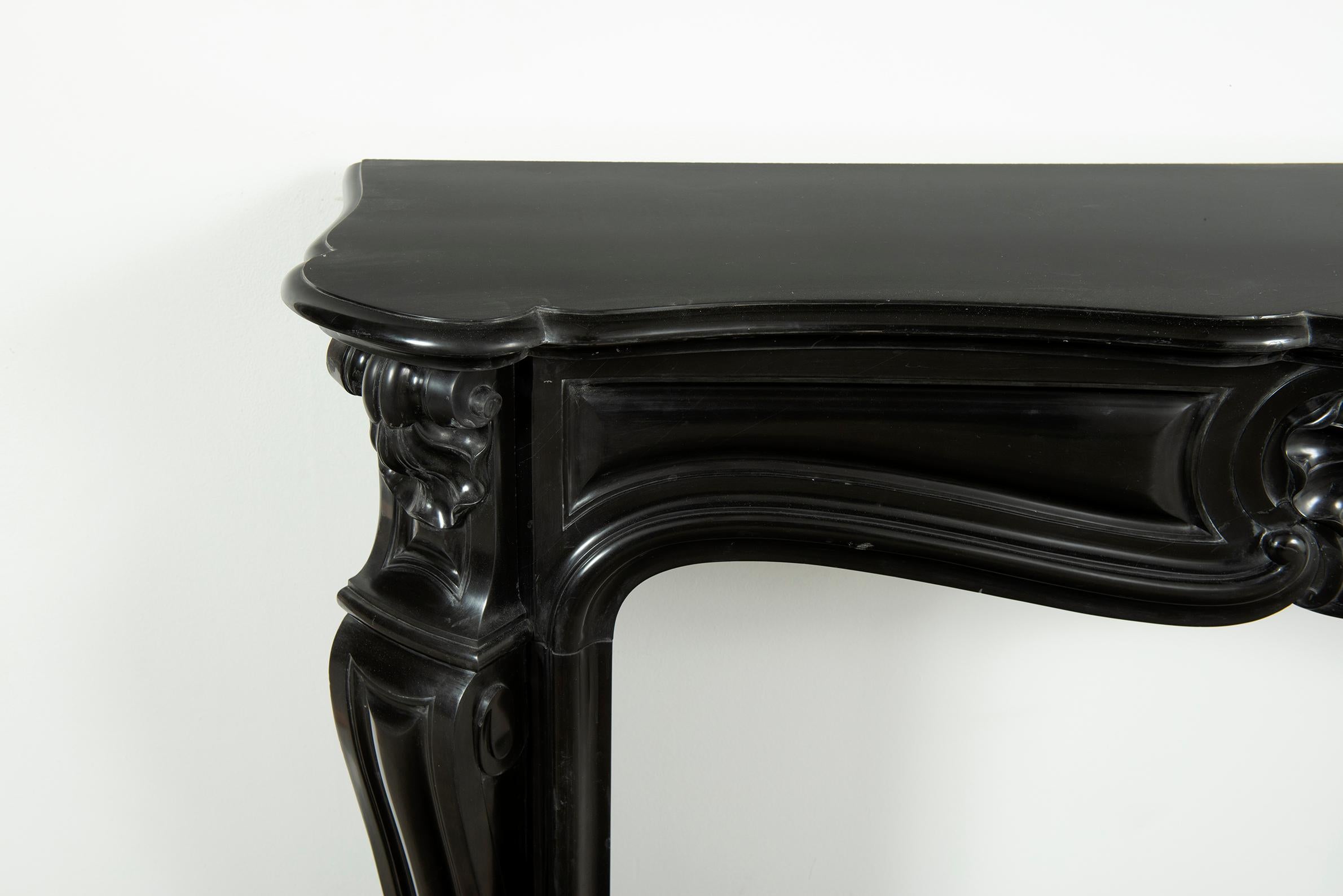 Black Marble Louis XV Fireplace Mantel, 19th Century For Sale 2