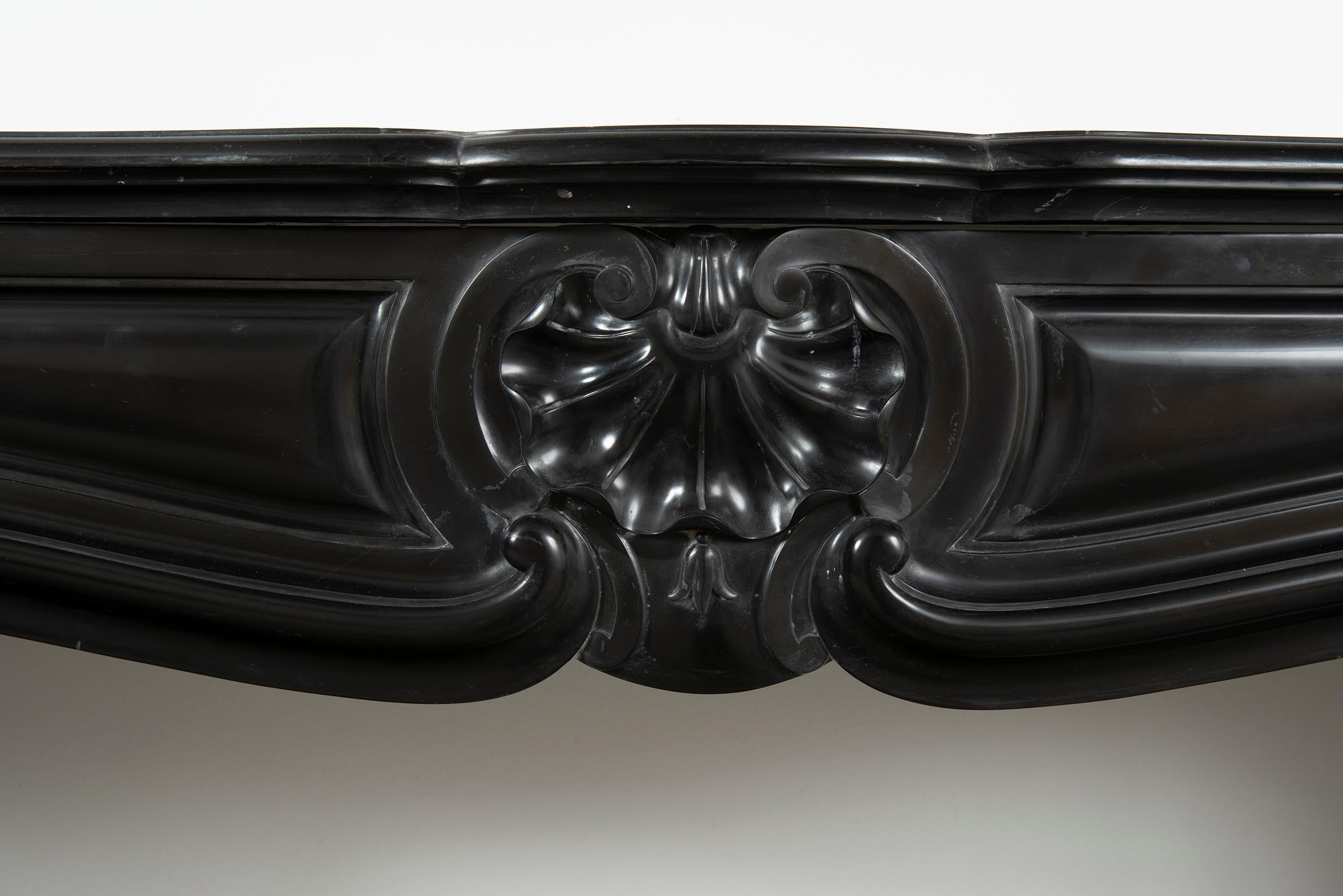 Black Marble Louis XV Fireplace Mantel, 19th Century For Sale 4