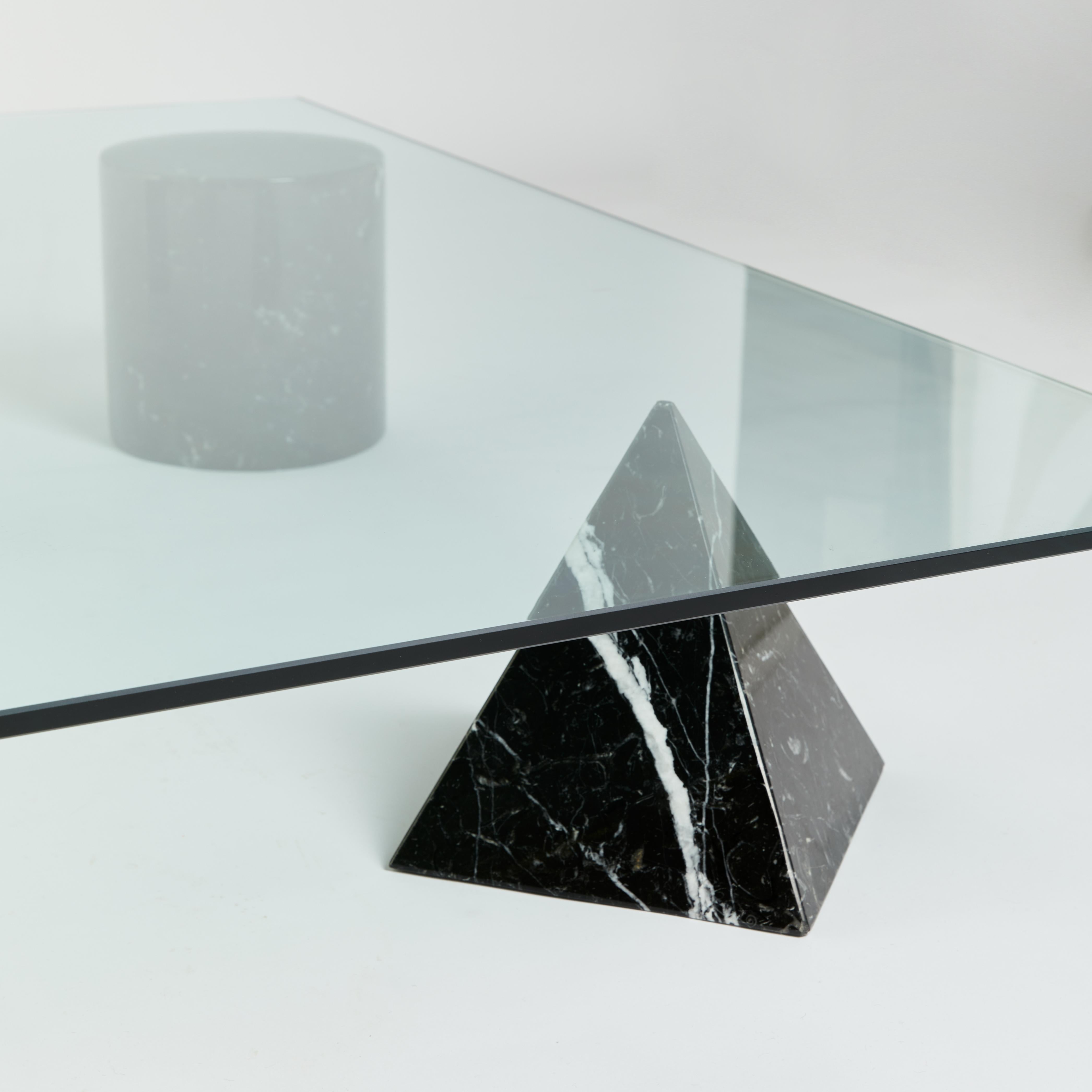 Black Marble Metafora Coffee Table by Massimo & Lella Vignelli for Casigliani 3