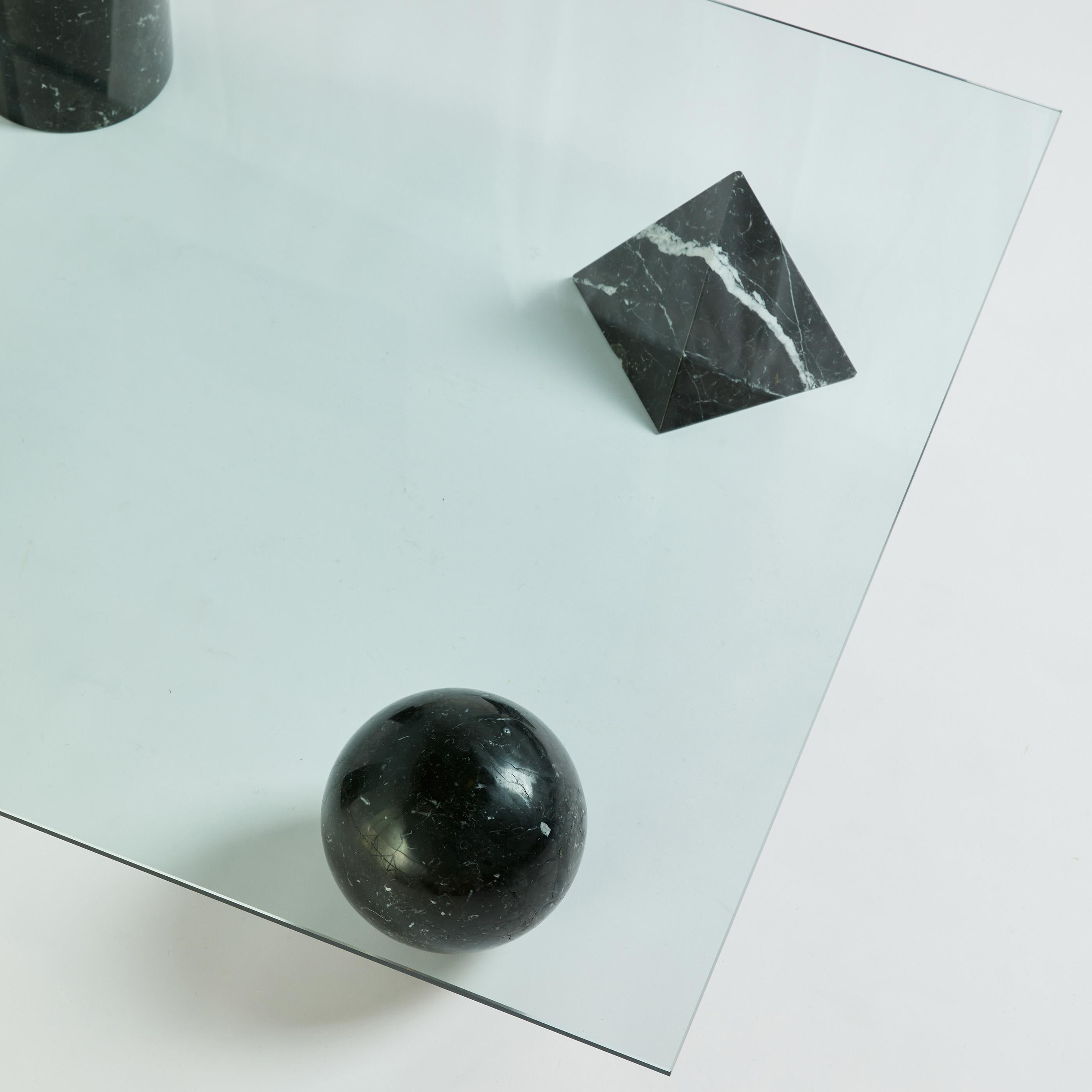 Late 20th Century Black Marble Metafora Coffee Table by Massimo & Lella Vignelli for Casigliani
