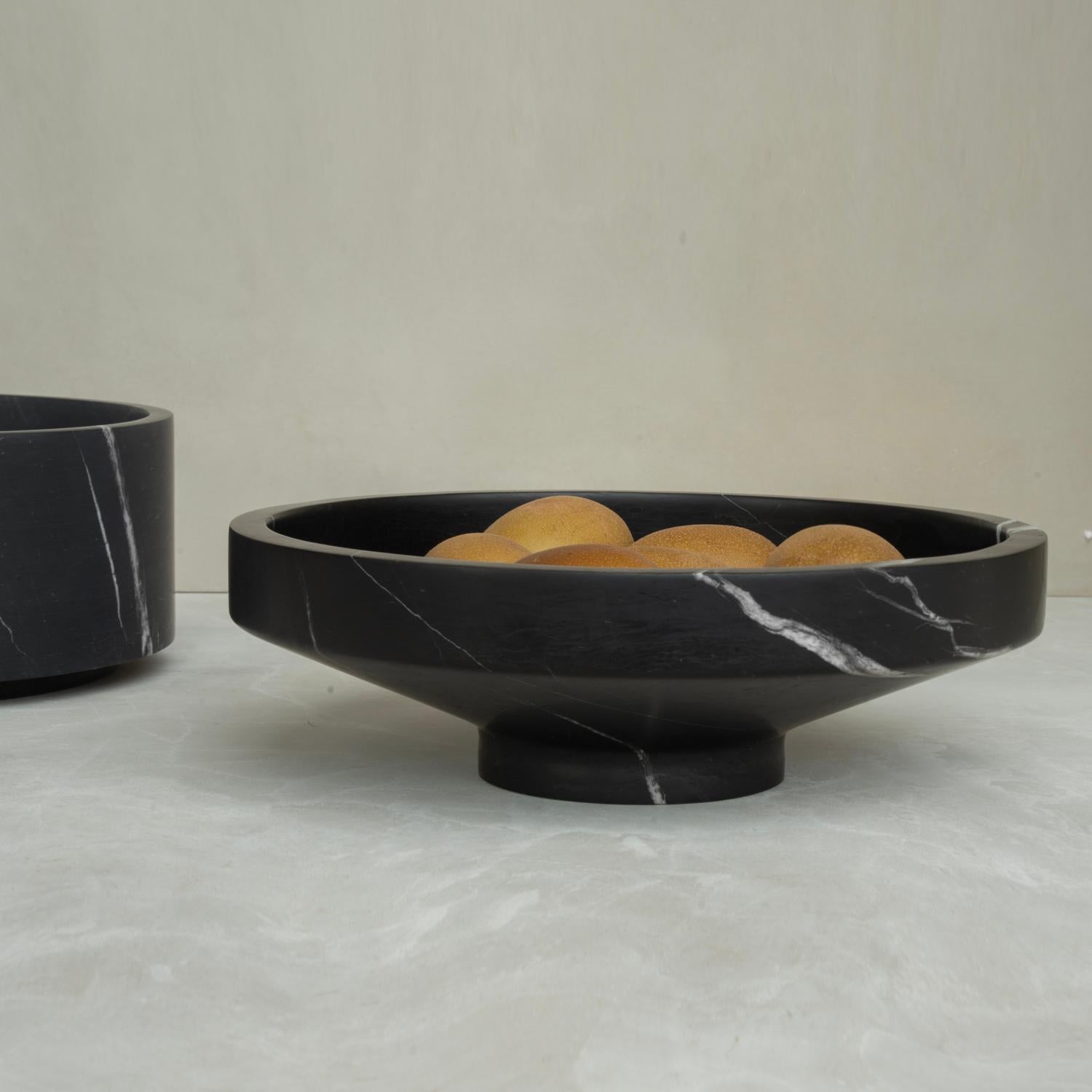 Black Marble Narrow Bowl In New Condition For Sale In Eindhoven, NB