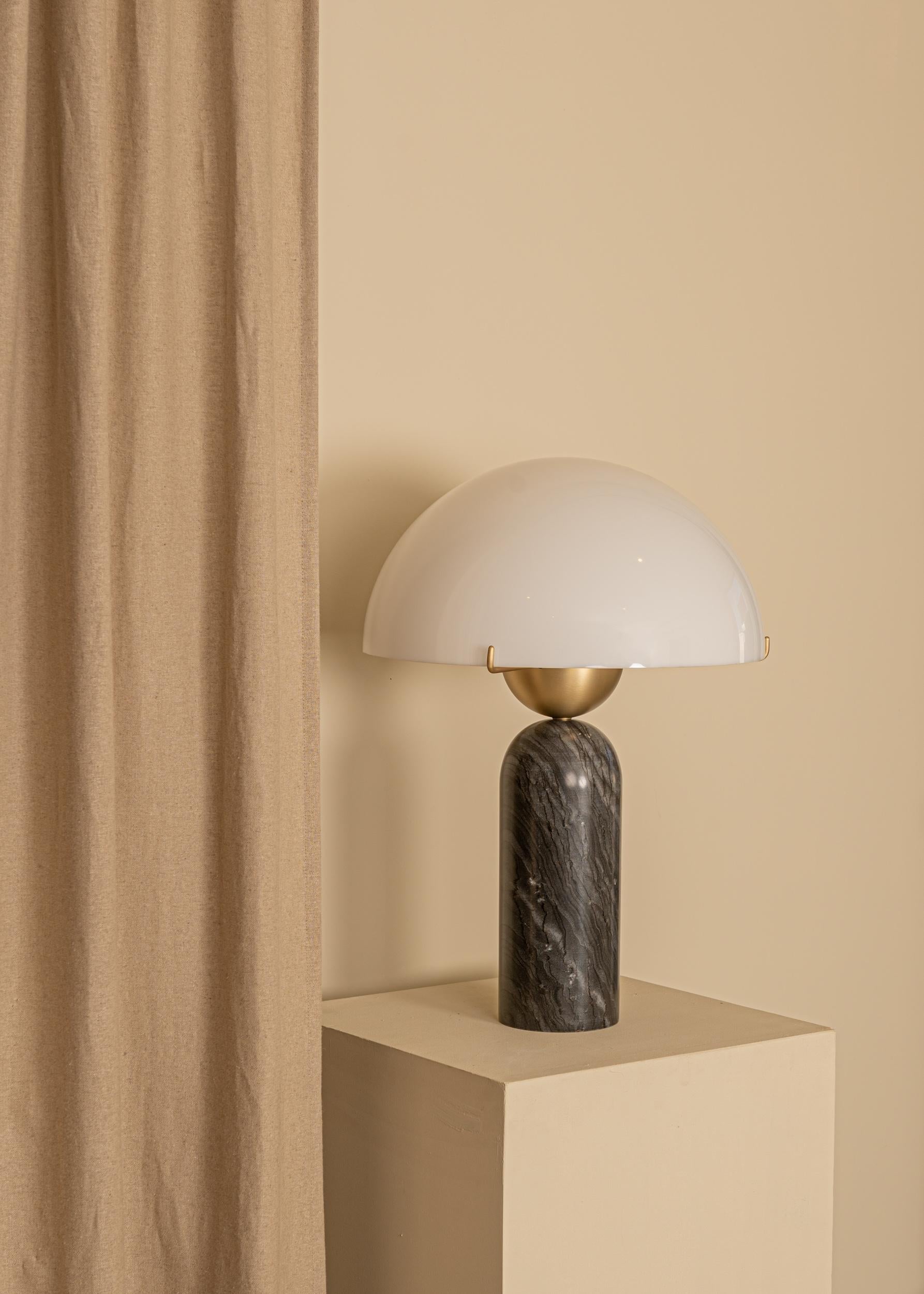 Post-Modern Black Marble Peono Table Lamp by Simone & Marcel For Sale