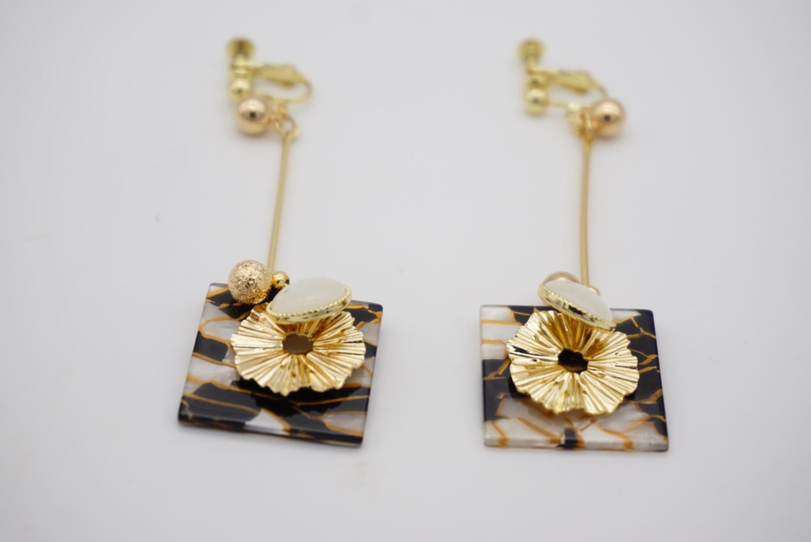 Black Marble Square Opal Gold Wave Disc Flower Long Drop Dangle Clip On Earrings For Sale 2