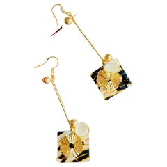 Schwarzer Marmor Quadratischer Opal Gold Wave Disc Blumen-Ohrringe mit durchbohrten Ohrringen