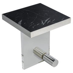 Table d'appoint carrée en acrylique et acier inoxydable en marbre noir