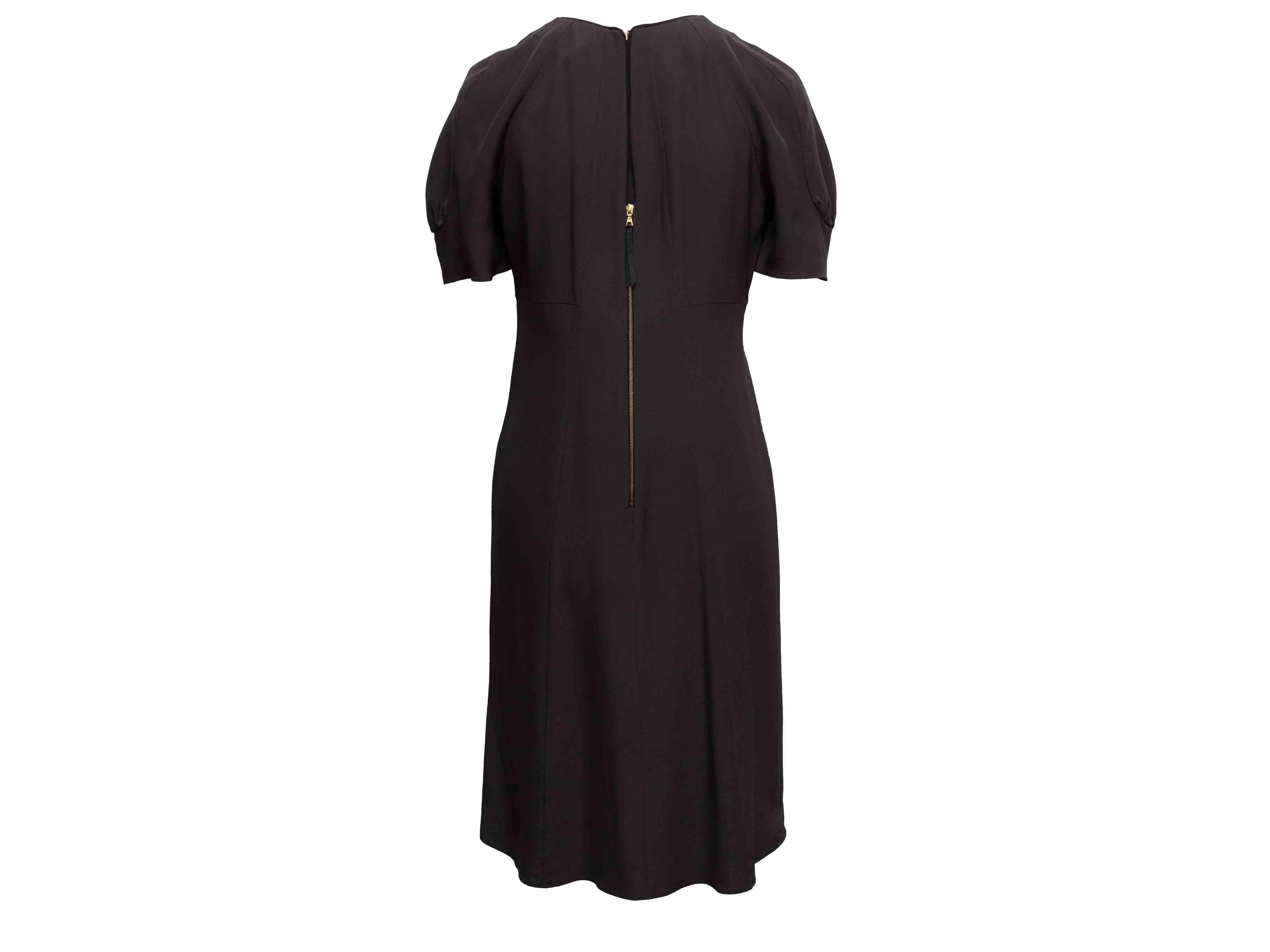 Schwarzes Marni Seidenkleid mit kurzen Ärmeln Größe IT 42 im Zustand „Gut“ im Angebot in New York, NY
